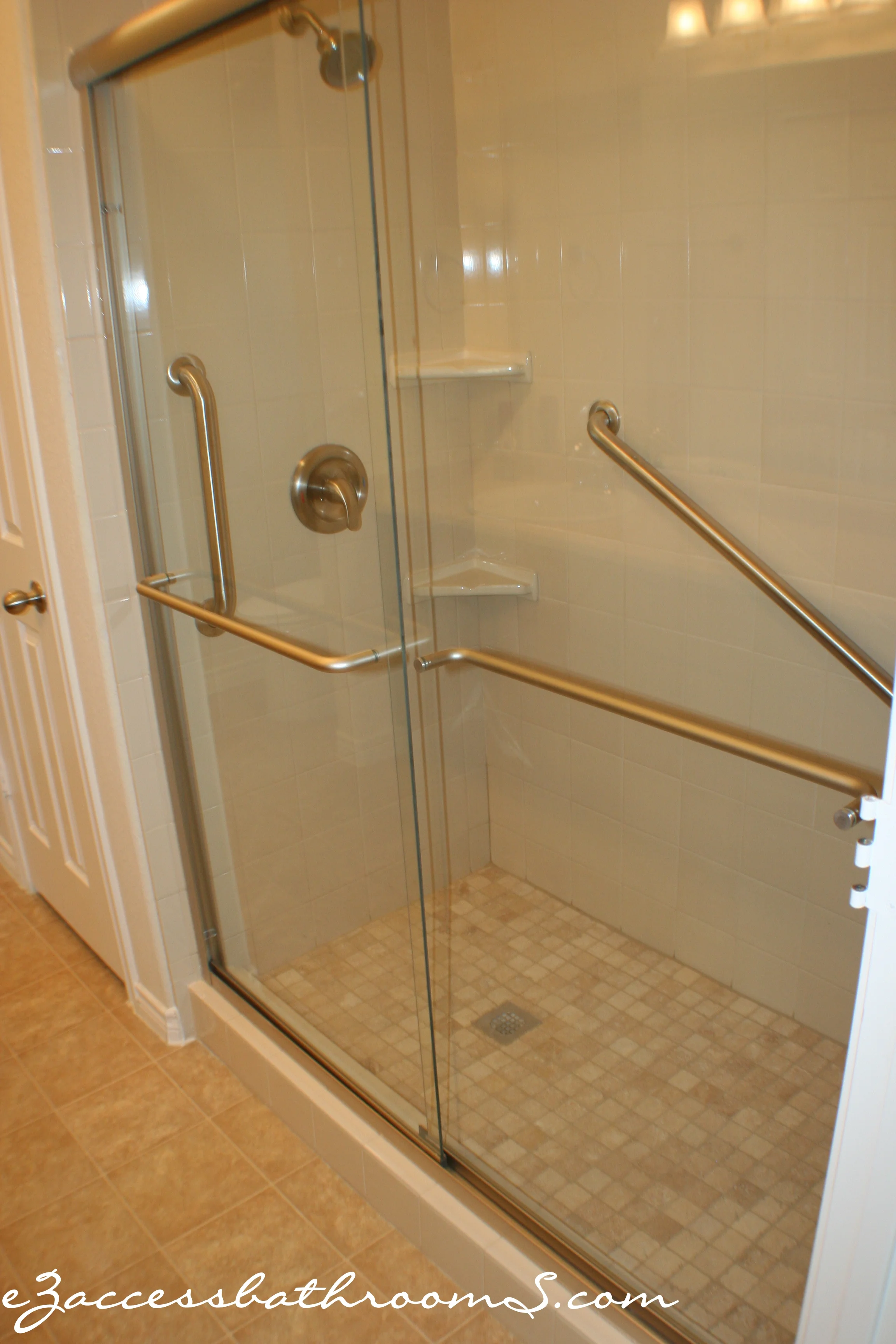TUBTOSHOWERS CONVERSIONS EZACCESSBATHROOMS.COM 8322028453 BRYANT 005.JPG