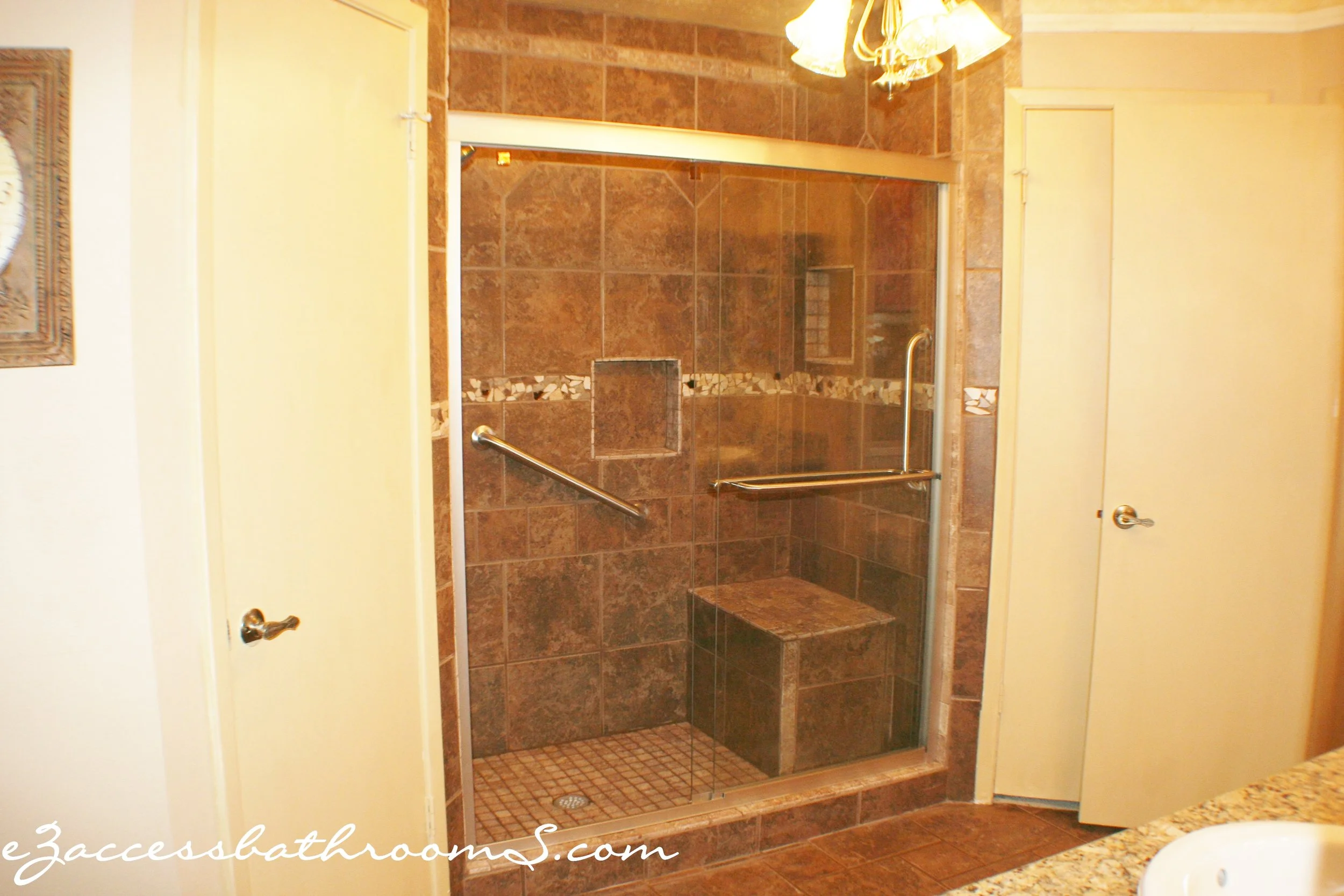 TUBTOSHOWERS CONVERSIONS EZACCESSBATHROOMS.COM 8322028453 THAMES 001.JPG