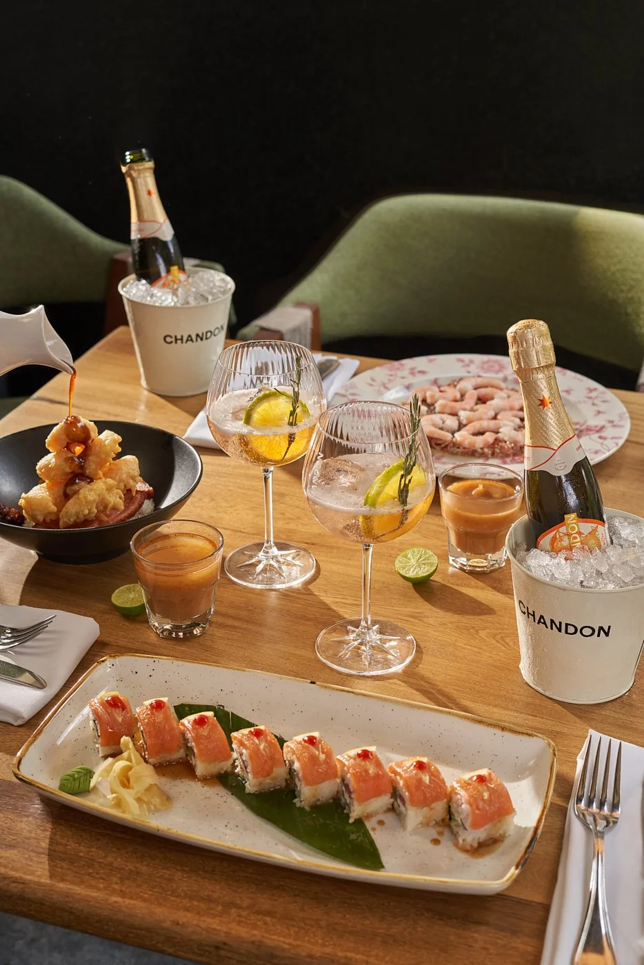 MESA CHANDON0707.jpg