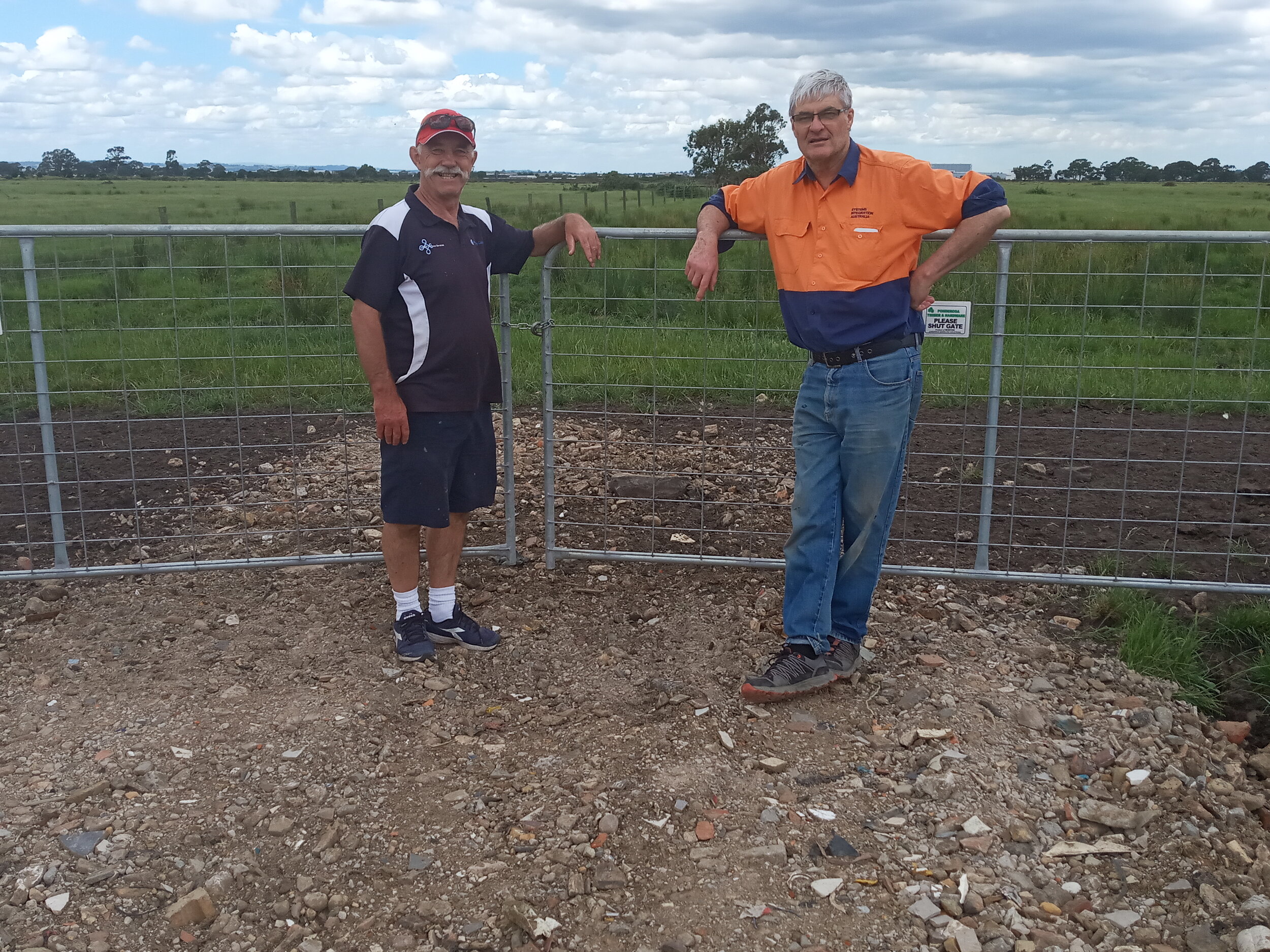  12/11  Rob B, and Bill S at ‘Gate 2’. The new field is 700m beyond this gate 