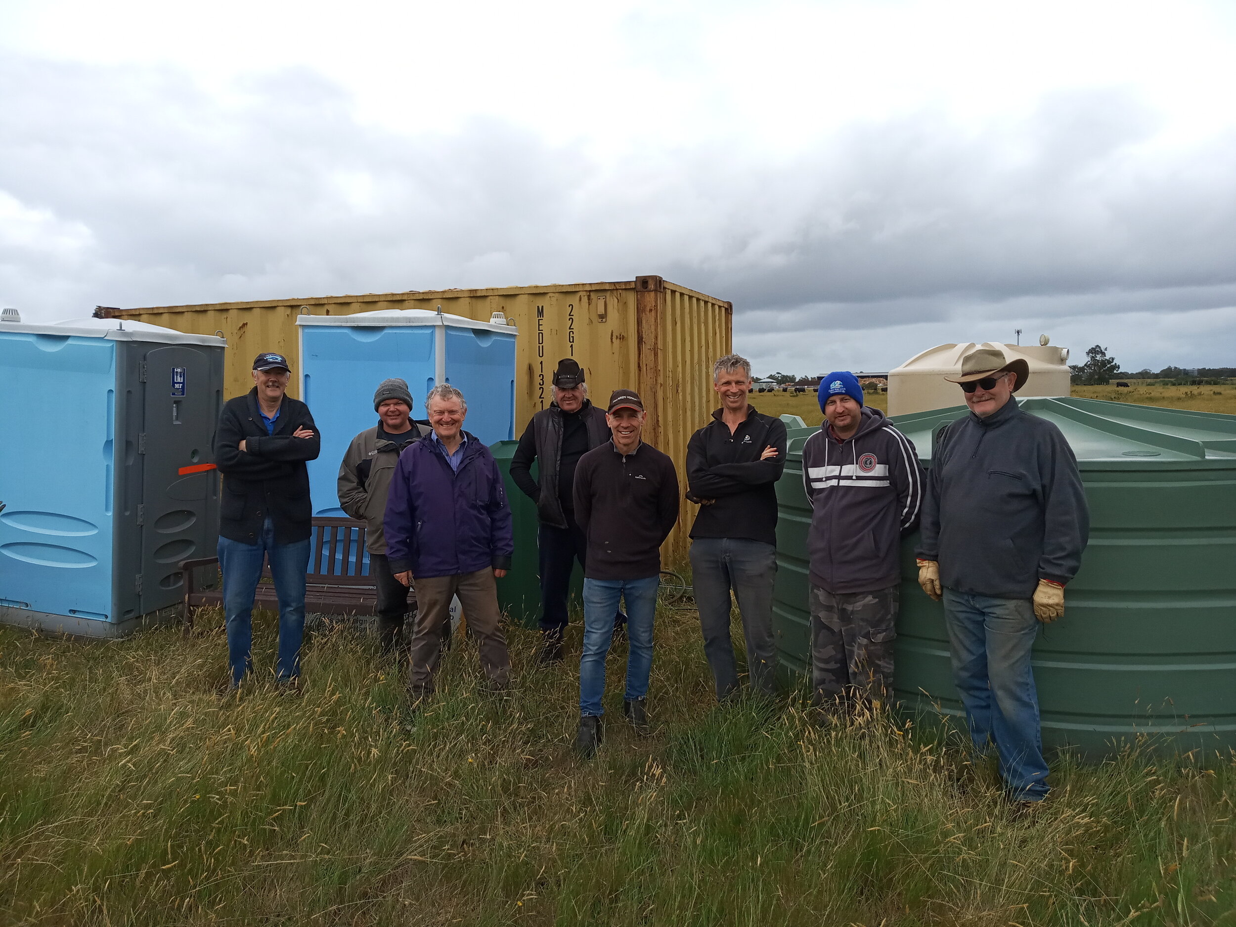  29/11  The Sunday crew after unloading at MX   Gary C, Jim W, Geoff M, Brendon, Angelo M, Ken S, Simon H, Simon B 