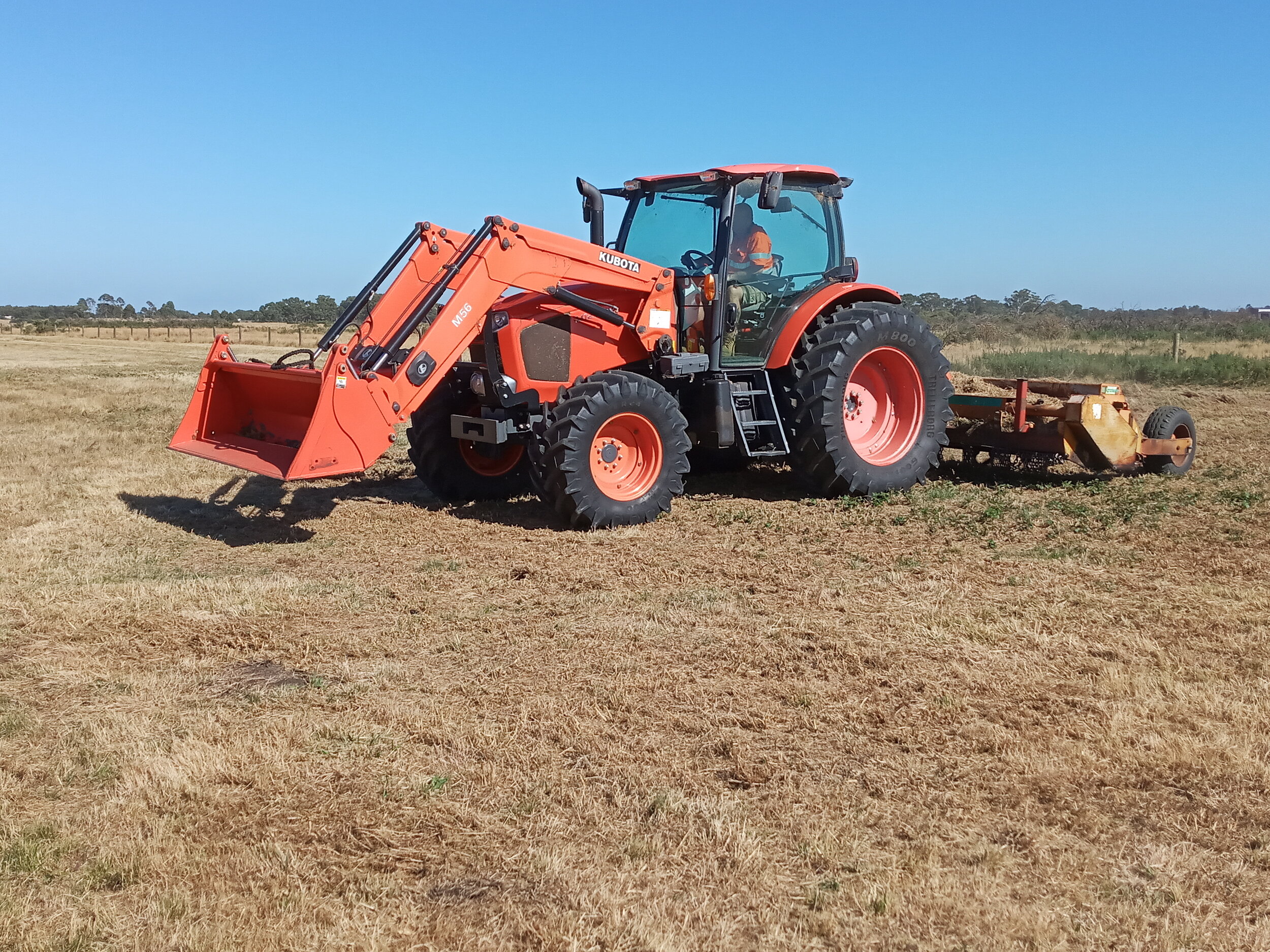  20/1  Glen of MX is out slashing gorse. Geoff, Dino and Bill are at MX for the arrival of the second container which is to be the new cookhouse 