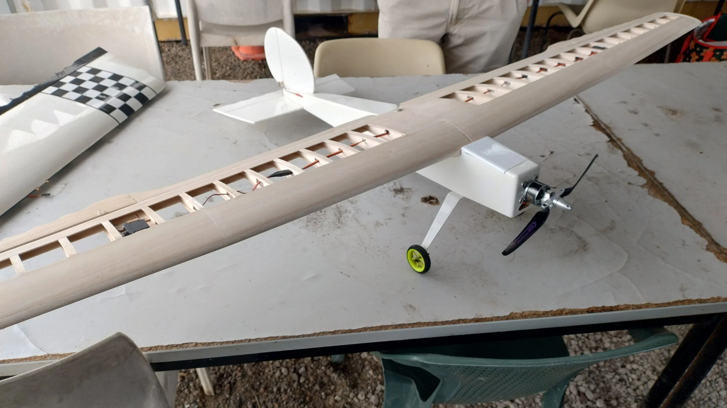  31/07/2026 - Dale L’s new scratch built wing. 