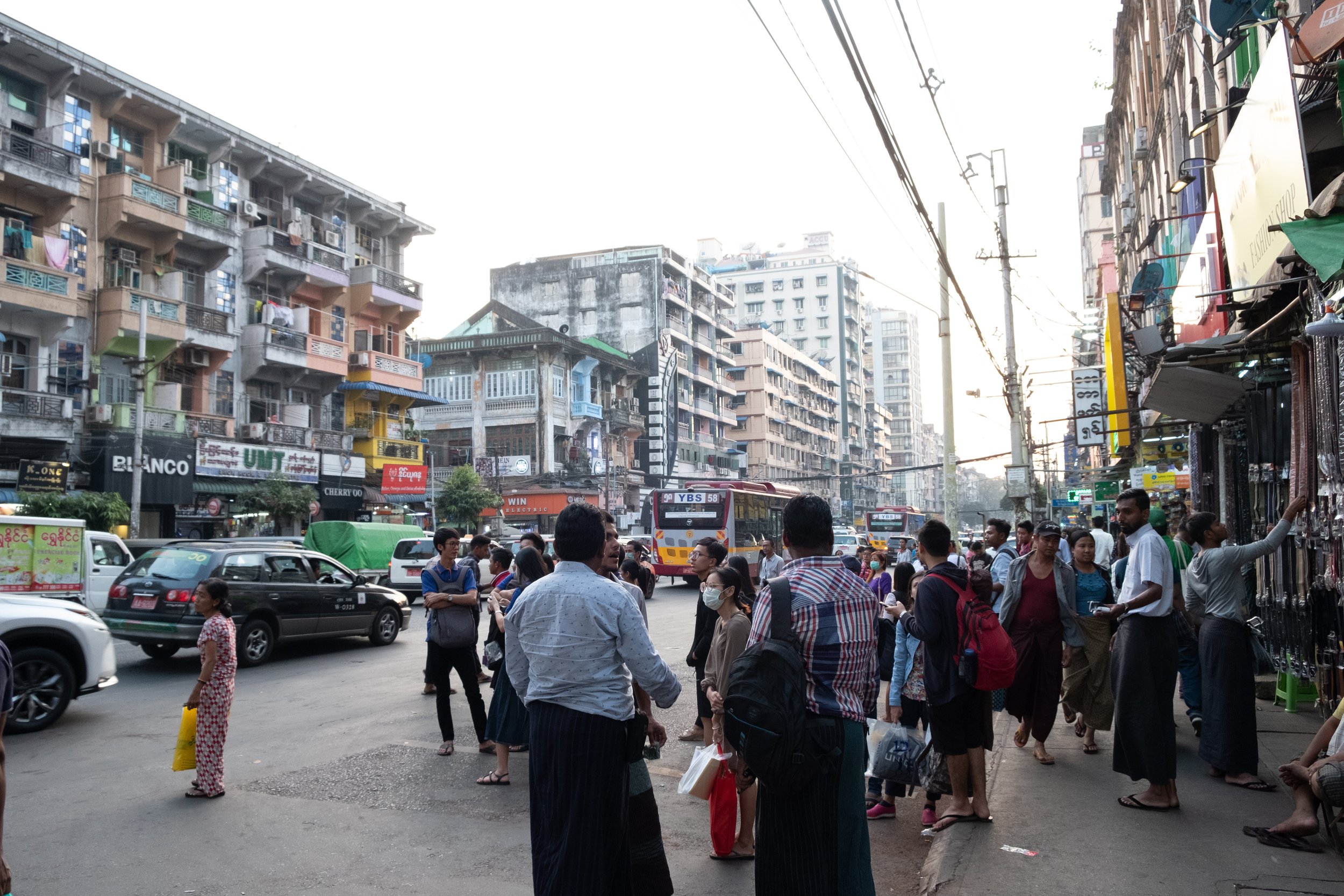  Commuters, downtown Yangon 