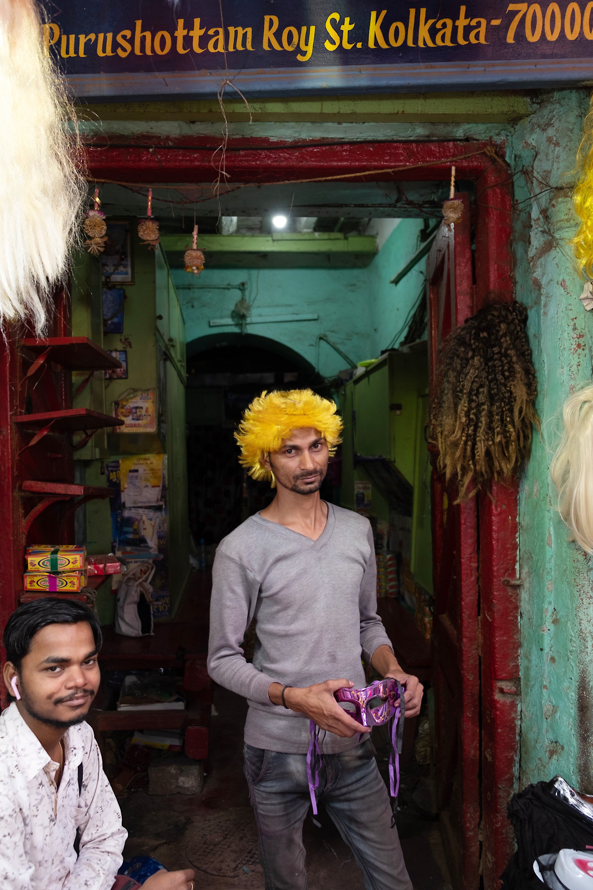 Wig seller, Kolkata 