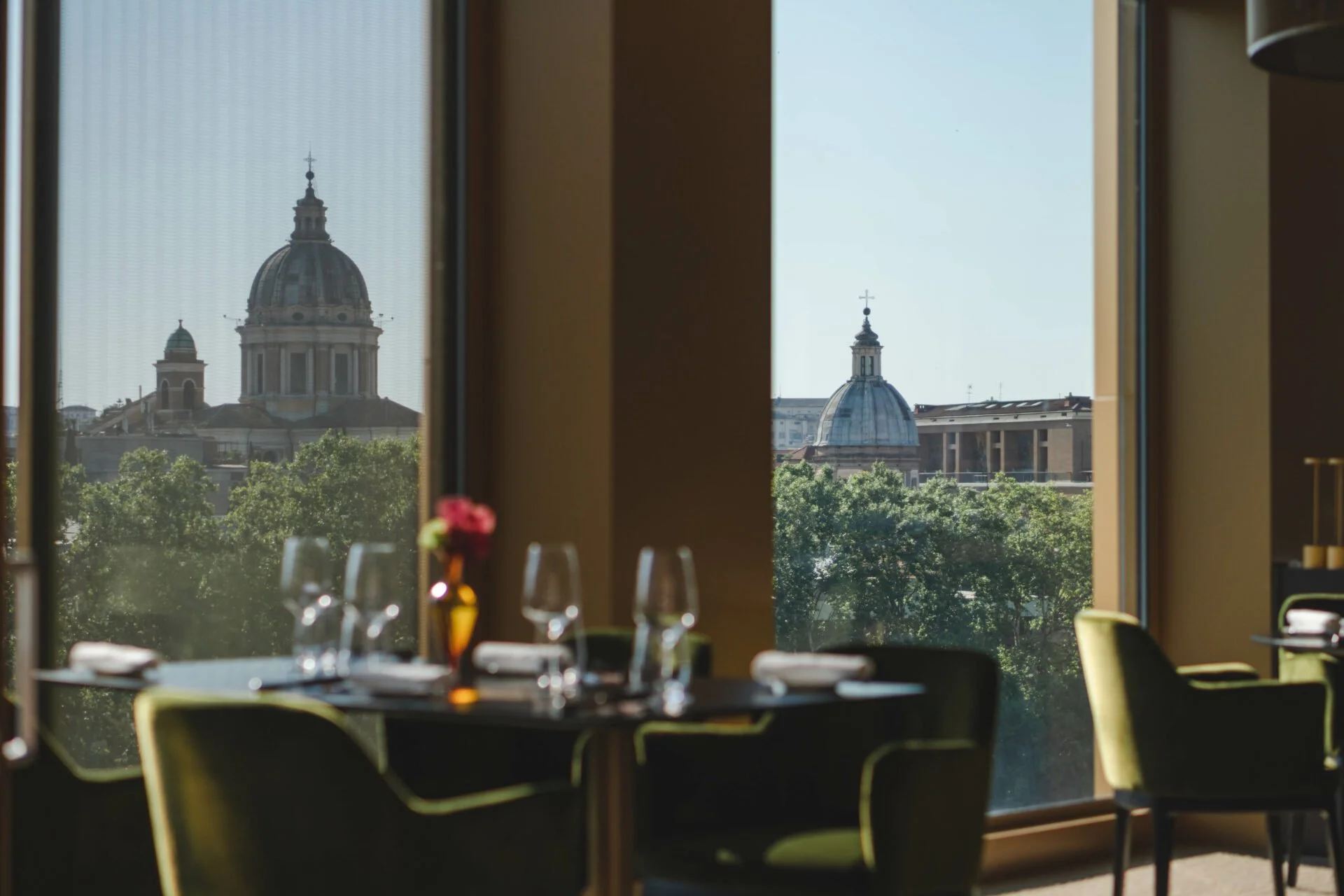 Oliva-restaurant_view.jpeg
