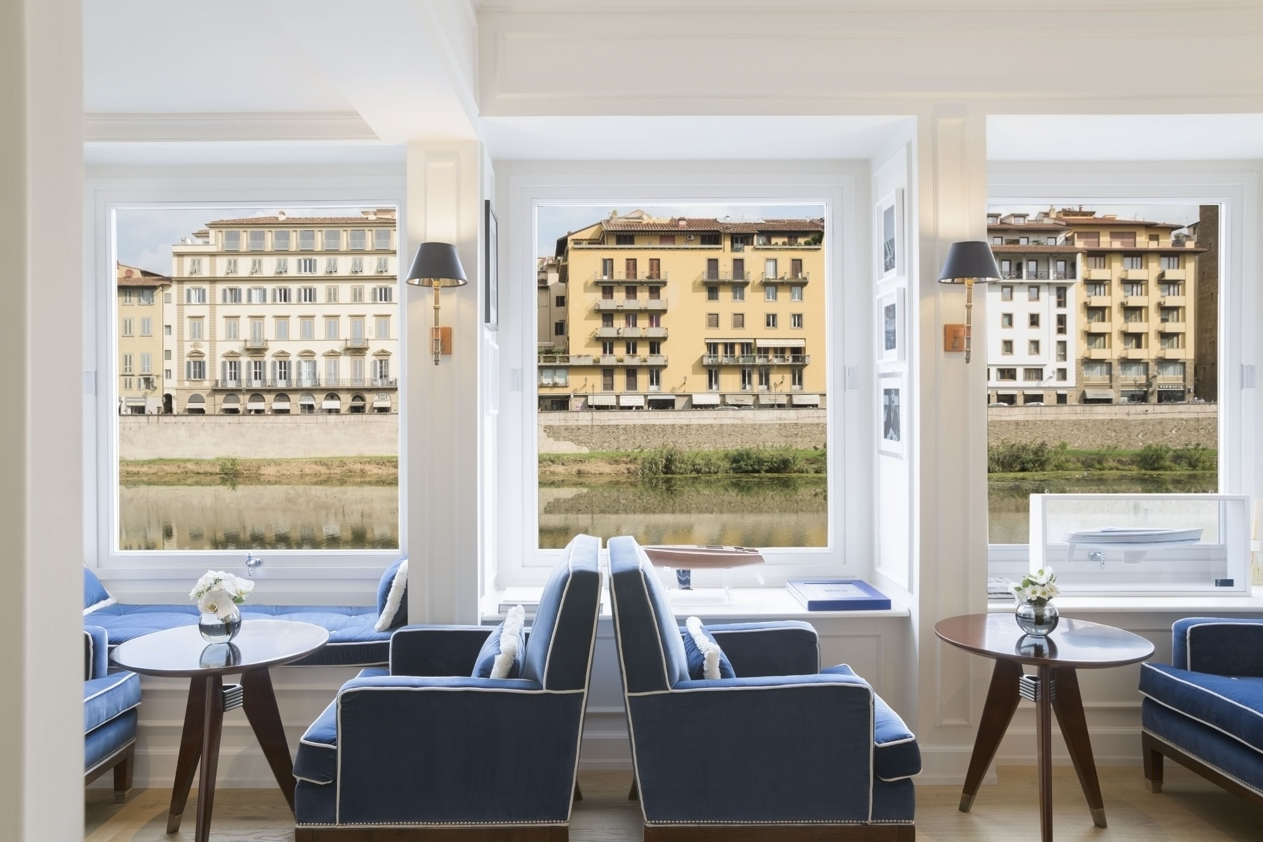 Lobby Hotel Lungarno ().jpg