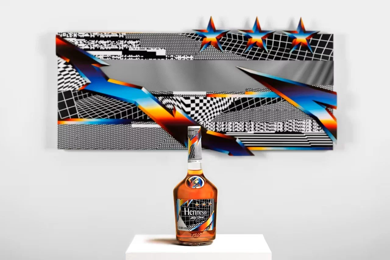 https___hypebeast.com_image_2019_06_felipe-pantone-hennessy-vs-collaboration-3.jpeg