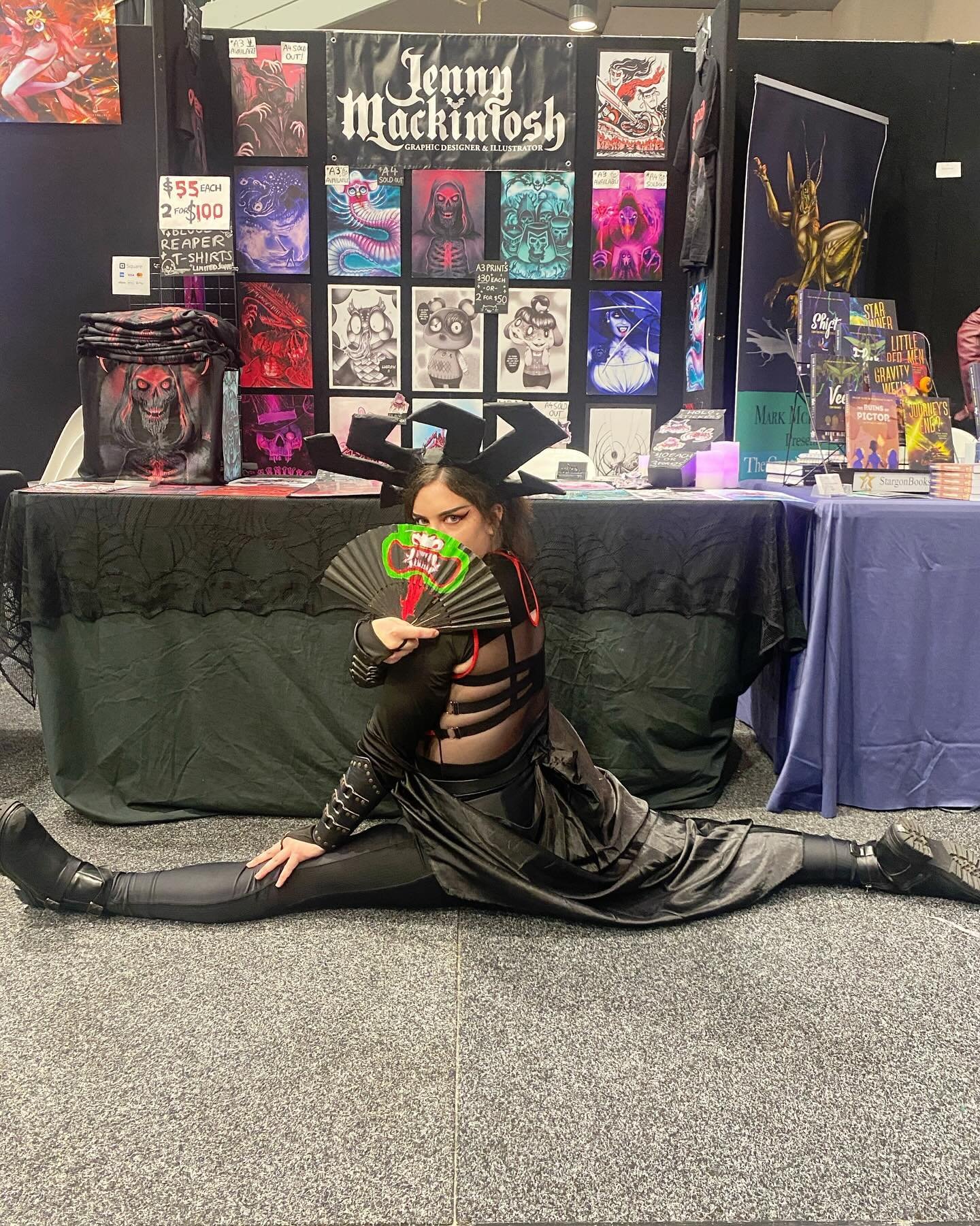 Thank you so much for having me Gold Coast @supanovaexpo !! It was my first time tabling at Goldnova and this weekend was filled with so many wholesome moments, so thank you for making my trip from WA worth it 🫶🏻❤️

Please take care of yourselves a