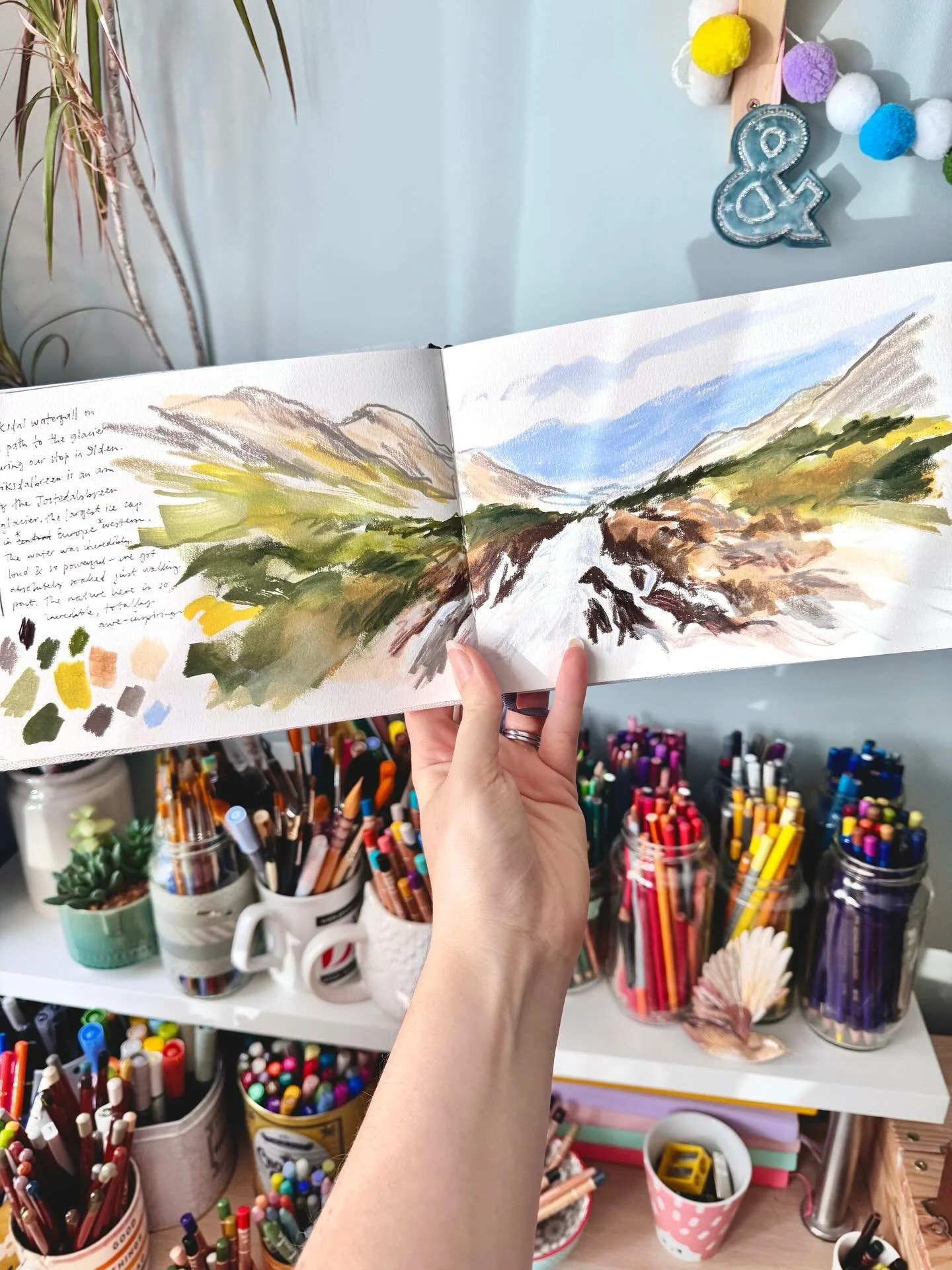 Another spread from my Norway sketchbook, and more proof it&rsquo;s hard to fit this landscape format into one shot 😆  I&rsquo;ve been slowly adding to this sketchbook from my adventure to Norway a couple of weeks ago 🇳🇴 Travel sketchbooking is su