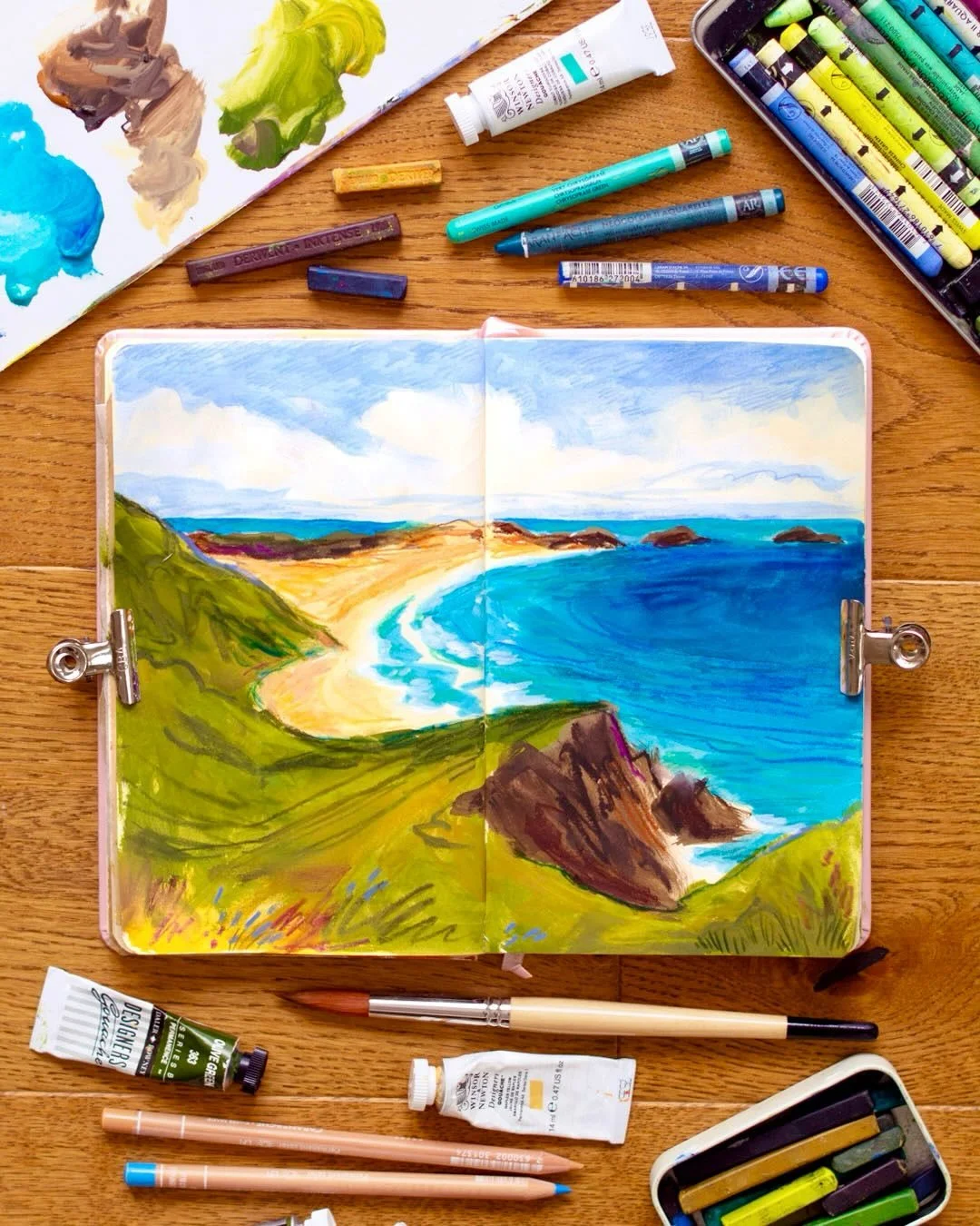 Day 7 of 7: Coastal View 🌊 I had so much fun painting this today on a livestream with you all to celebrate our final day of the challenge!

A HUGE thank you to everyone who has taken part this week - the sense of community, play and experimenting th