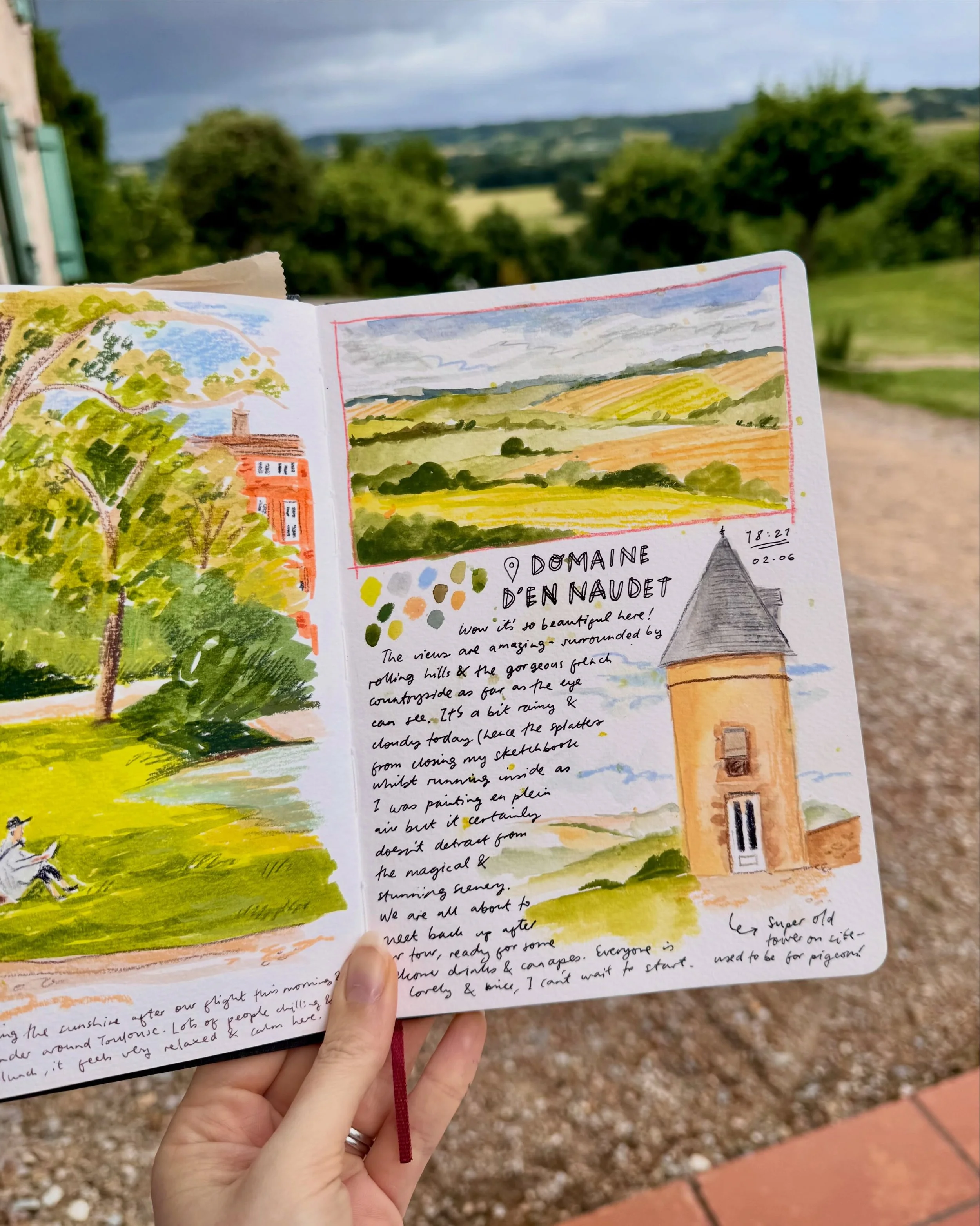 Myself and a group of 15 wonderful artists arrived at @domaine_d_en_naudet in the gorgeous French countryside yesterday for a week of art on my first solo retreat with @uptrekcom! A full day today of demos, colour mixing, mark making and a wonderful 