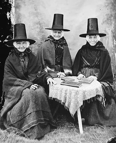 WELSH LADIES LOOKING SPOOKY