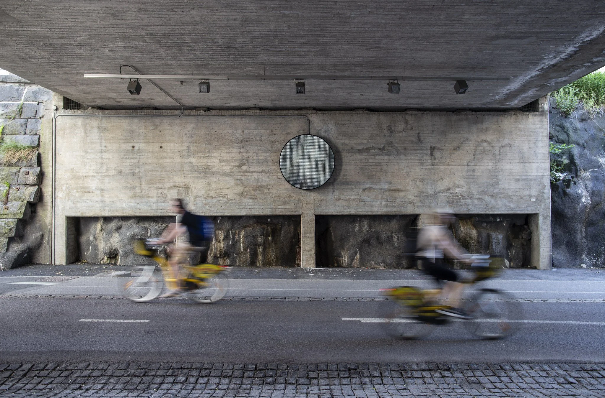 Mark Niskanen Jani-Matti Salo Ohikulkijalle Baana-laaja-edestä 2.jpg