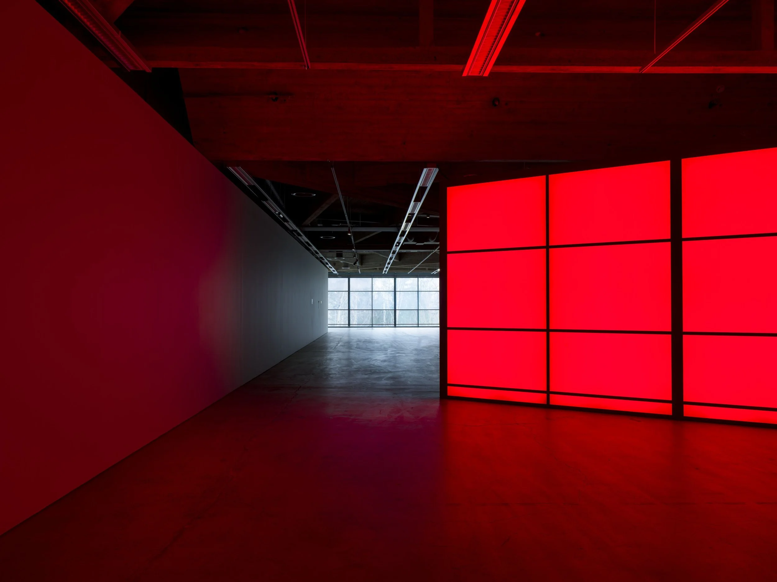   JANI-MATTI SALO - AT TIMES (2026)  Installation with an imitation of a museum window frame, light, sound In Search of the Present: On Rootlessness, EMMA – Espoo Museum of Modern Art 14.3.2025-7.2.2026 Photo: Paula Virta / EMMA 