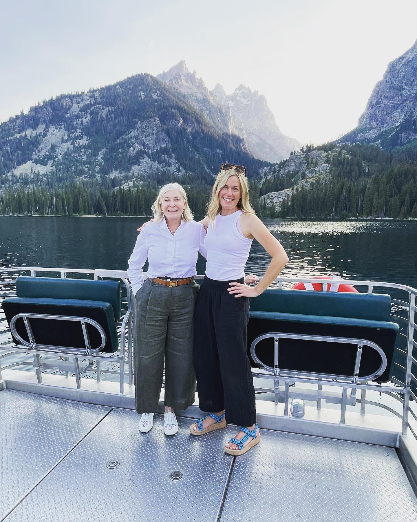 Reconnecting in the Tetons with old friends from my Vail Athletic Club and Gyrotonic Vail days. So fun! 

#gyrotonicfriends #pilatesfriends #movewelljacksonhole #movewelltetonvalley