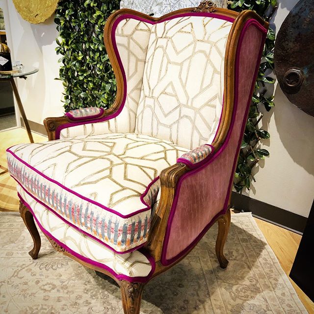Sneak peak 👀of my #CHAIRSforCaritas design! Could not love this anymore and could not be more proud to support the wonderful people @caritasva @ufabstore! Come see all of the talented creative designers reveal their chairs and auction them off at th