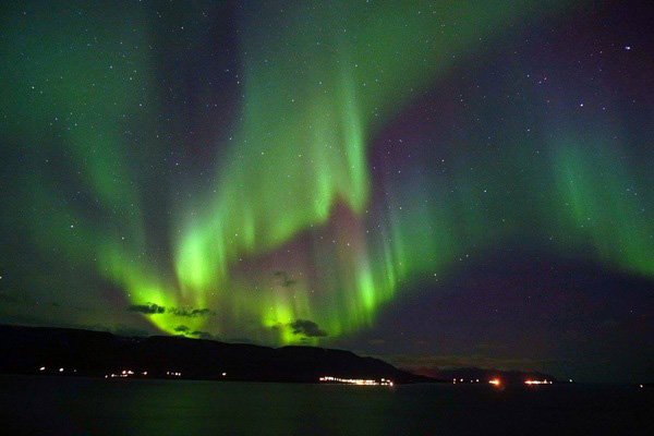 Northern Lights Akureyri.jpg