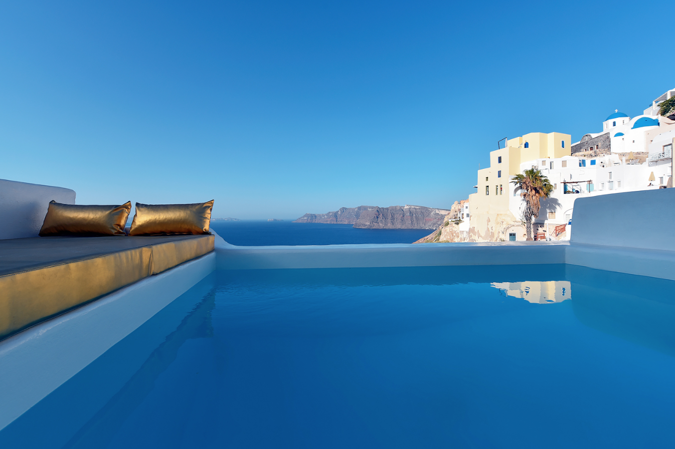 hotel in santorini