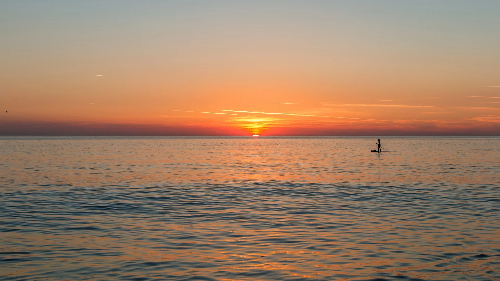 beach-3471463_1920.jpg
