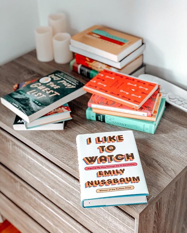 💥CURRENTLY READING💥
⠀⠀
Emily Nussbaum is one of my favourite contemporary writers, which isn't surprising considering she is a New Yorker columnist and Pullizter Prize-winning television critic. Her book I Like To Watch is a compilation of essays a