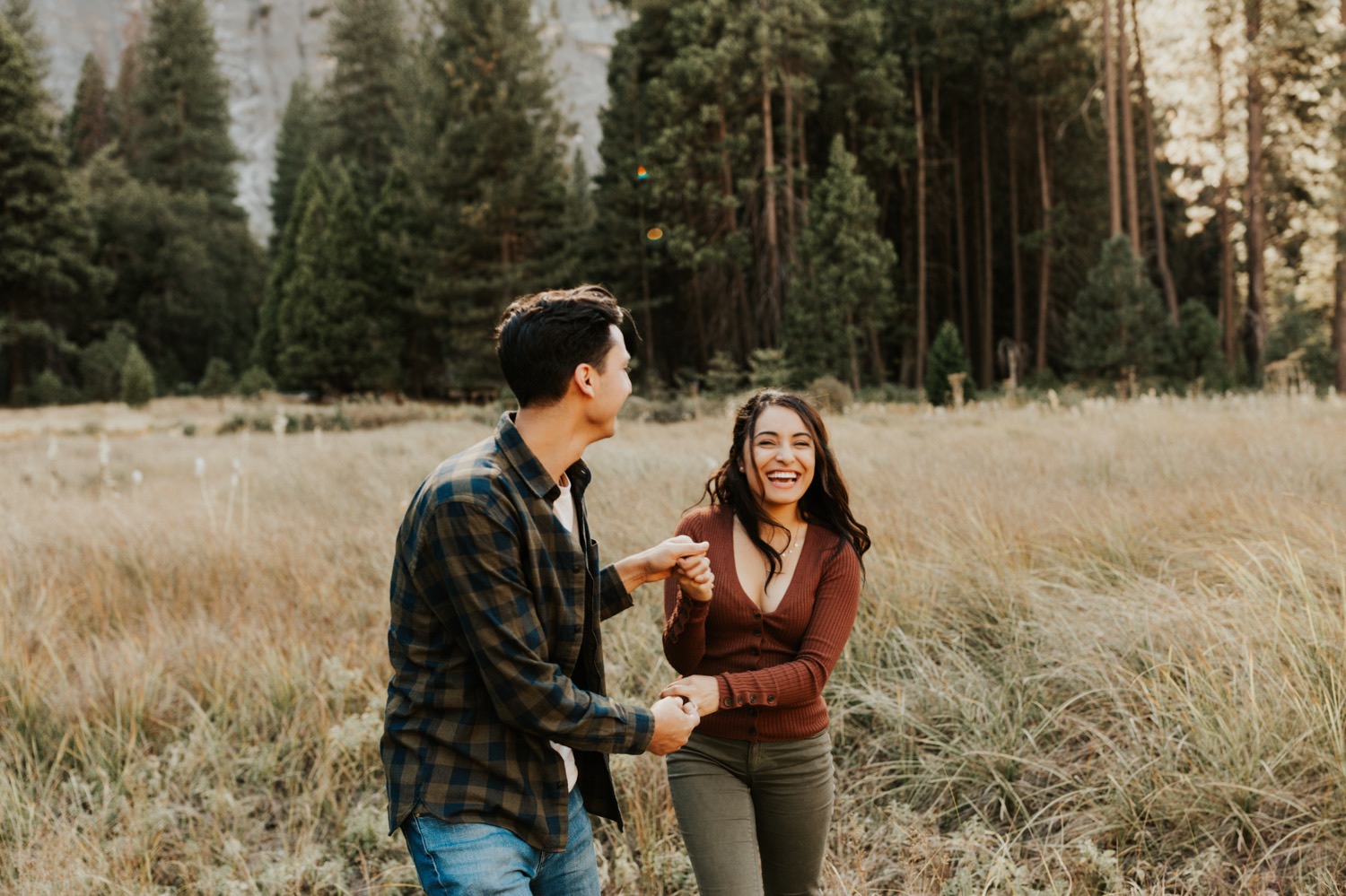 01_Yosemite-National-Park-Engagement-Session-Emily-Magers-Photography2.jpg