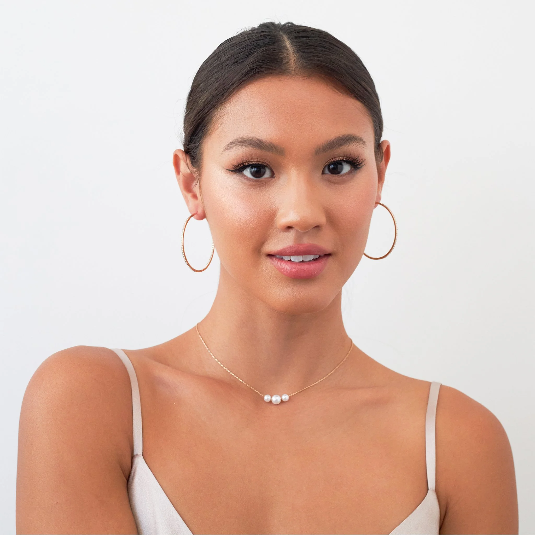 BIRDY_GREY_LANSING_PAVE_HOOPS_LARGE_GOLD_RT_03.jpg