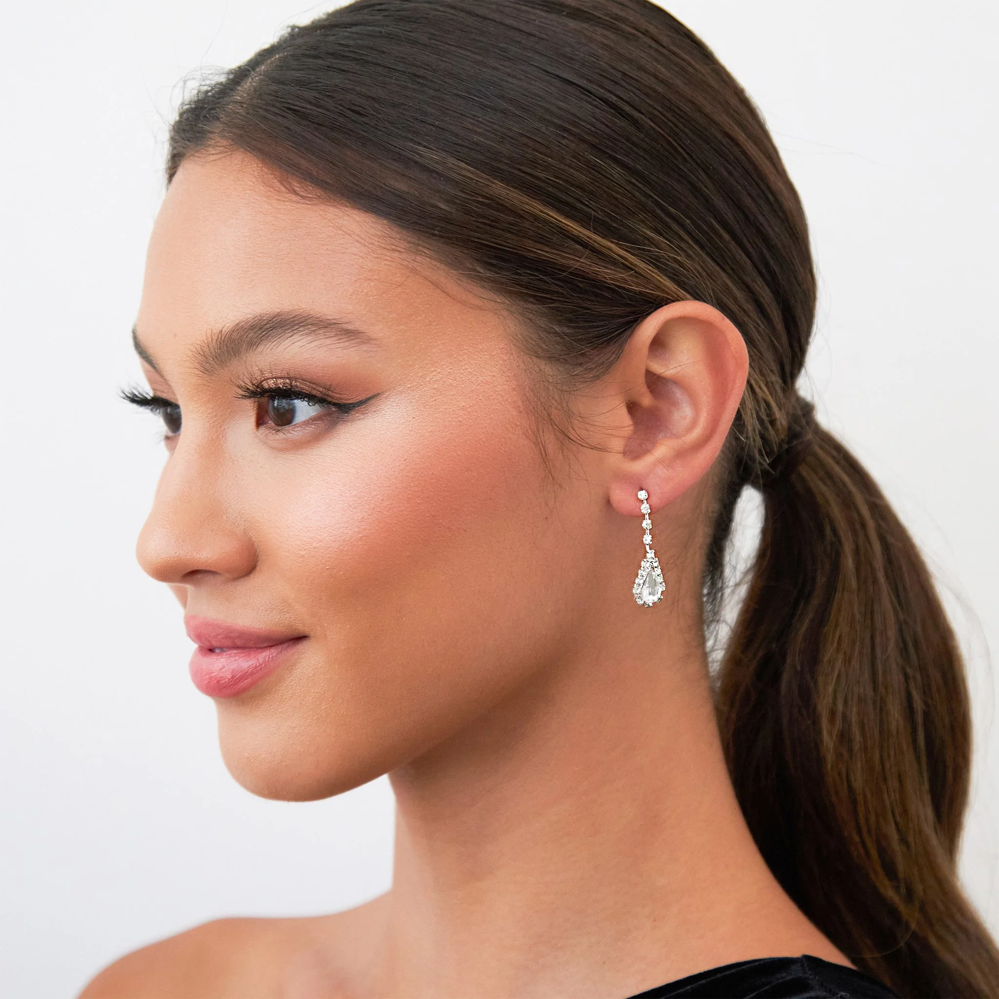 BIRDY_GREY_MEMPHIS_CRYSTAL_TEARDROP_EARRINGS_SILVER_RT_02.jpg