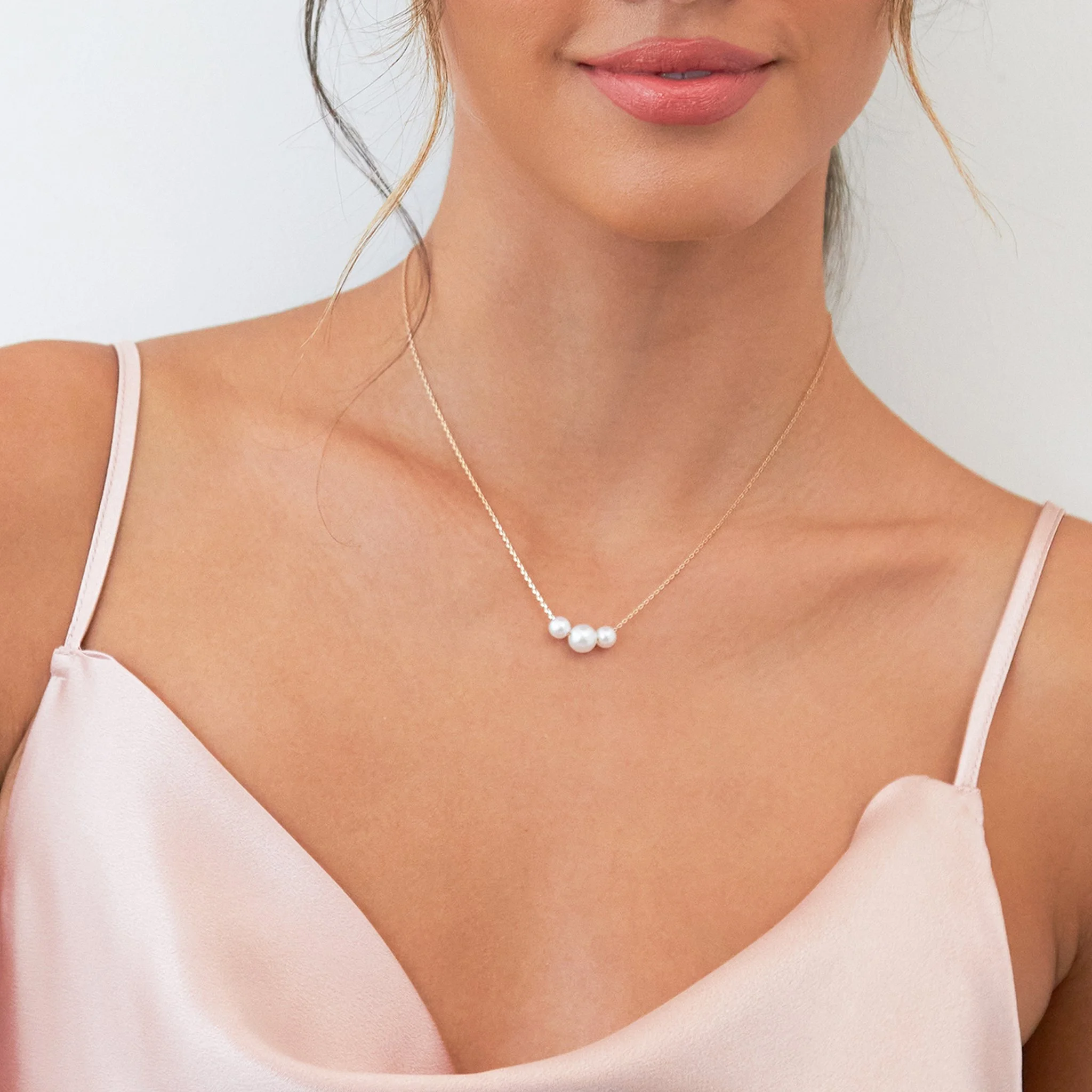BIRDY_GREY_DURHAM_PEARL_TRIO_NECKLACE_CROPPED_RT_01.jpg