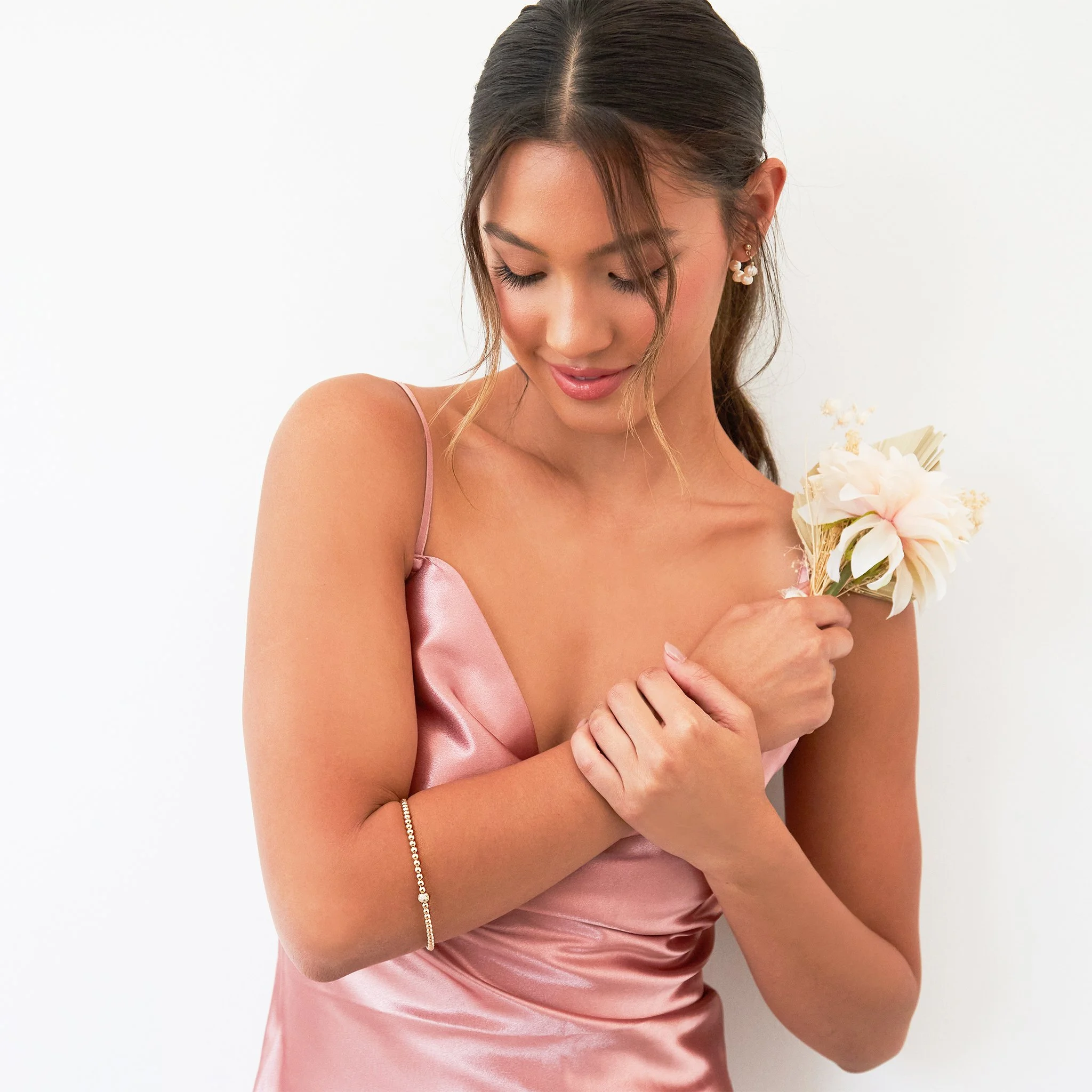 BIRDY_GREY_NASHVILLE_COIL_BRACELET_RT_01.jpg