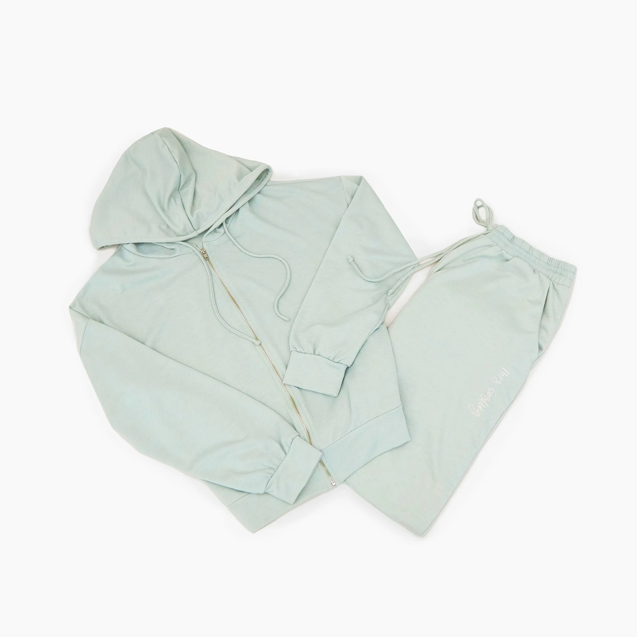 BIRDY_GREY_SWEATSUIT_FLAYLAY0873.CROPPED_RT.jpg