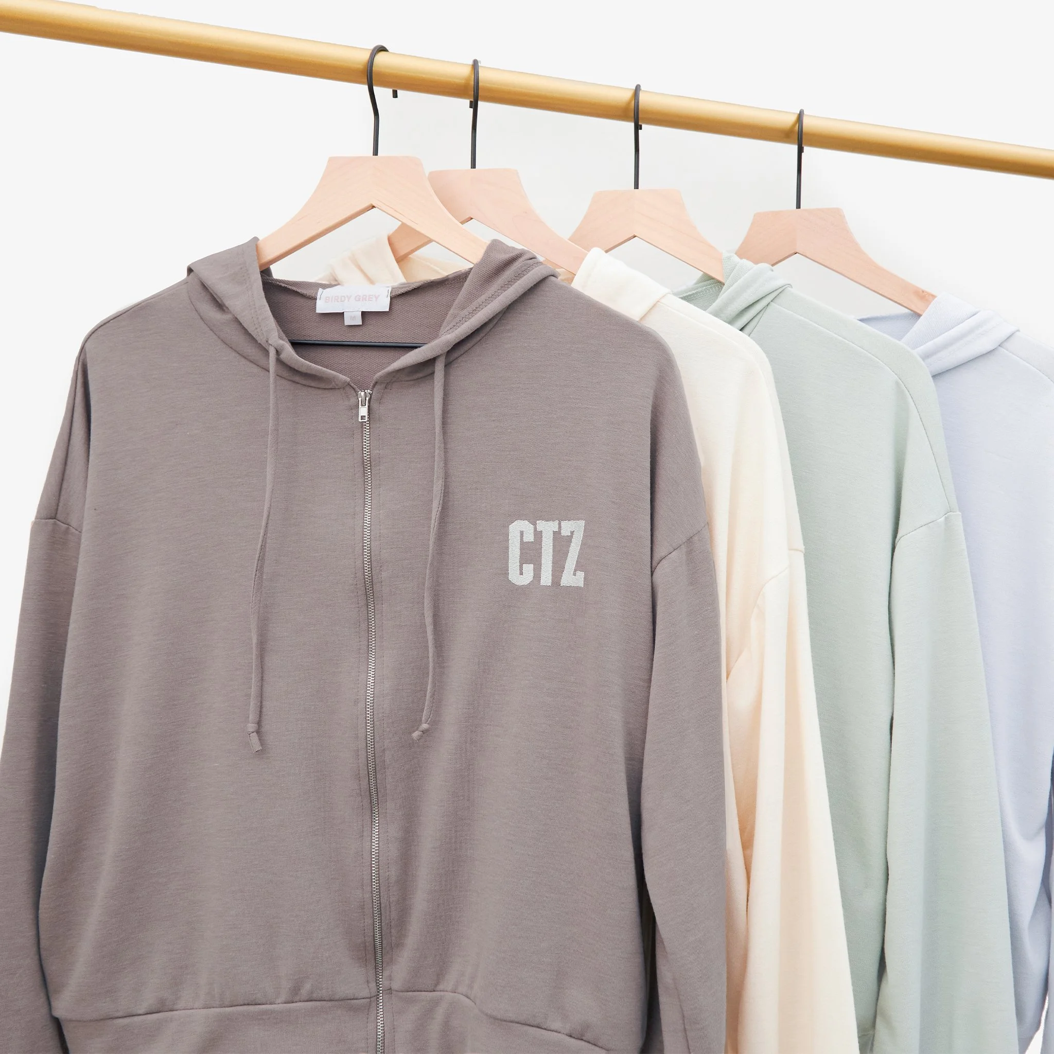BIRDY_GREY_SWEATSUIT_FLAYLAY1048.CROPPED_RT.jpg