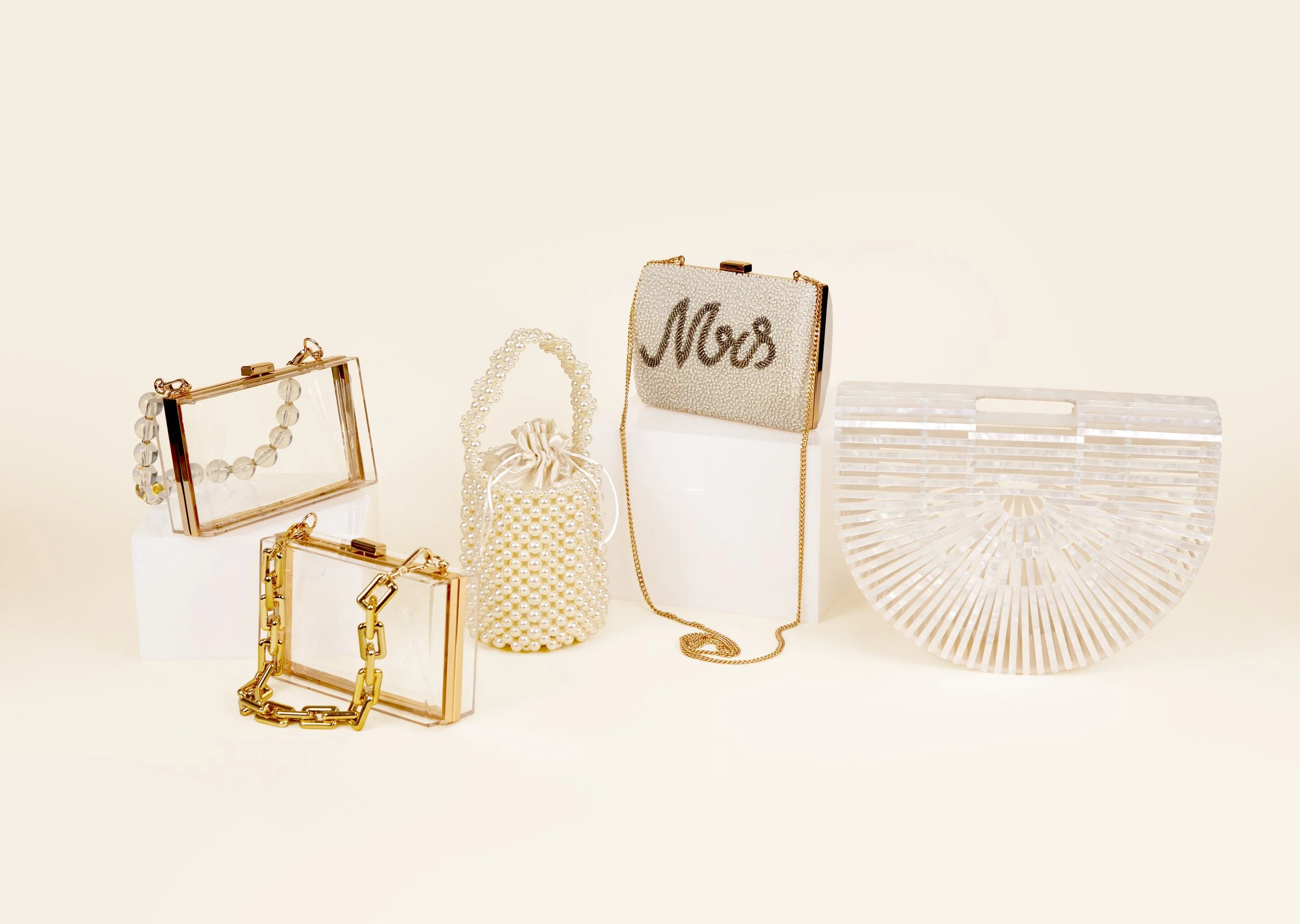 7.5.22 BRIDAL + BRIDESMAID CLUTCHES0886_RT.jpg