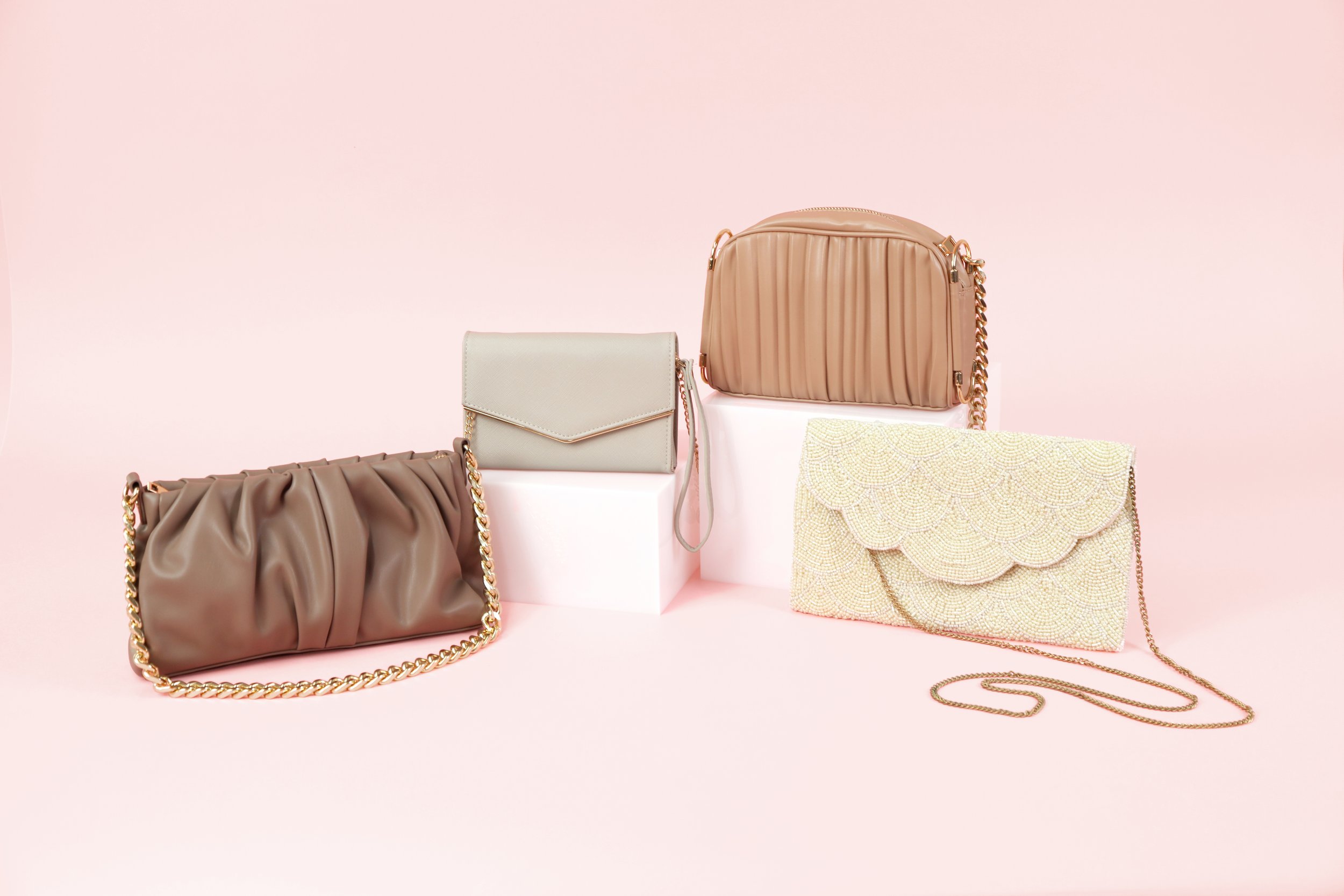 7.5.22 BRIDAL + BRIDESMAID CLUTCHES1163_RT.jpg