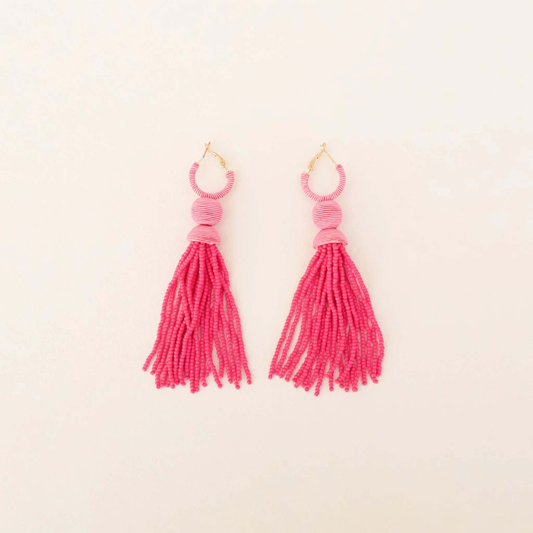 BIRDY_GREY_TASSLE_EARRINGS_PINK_01.jpg