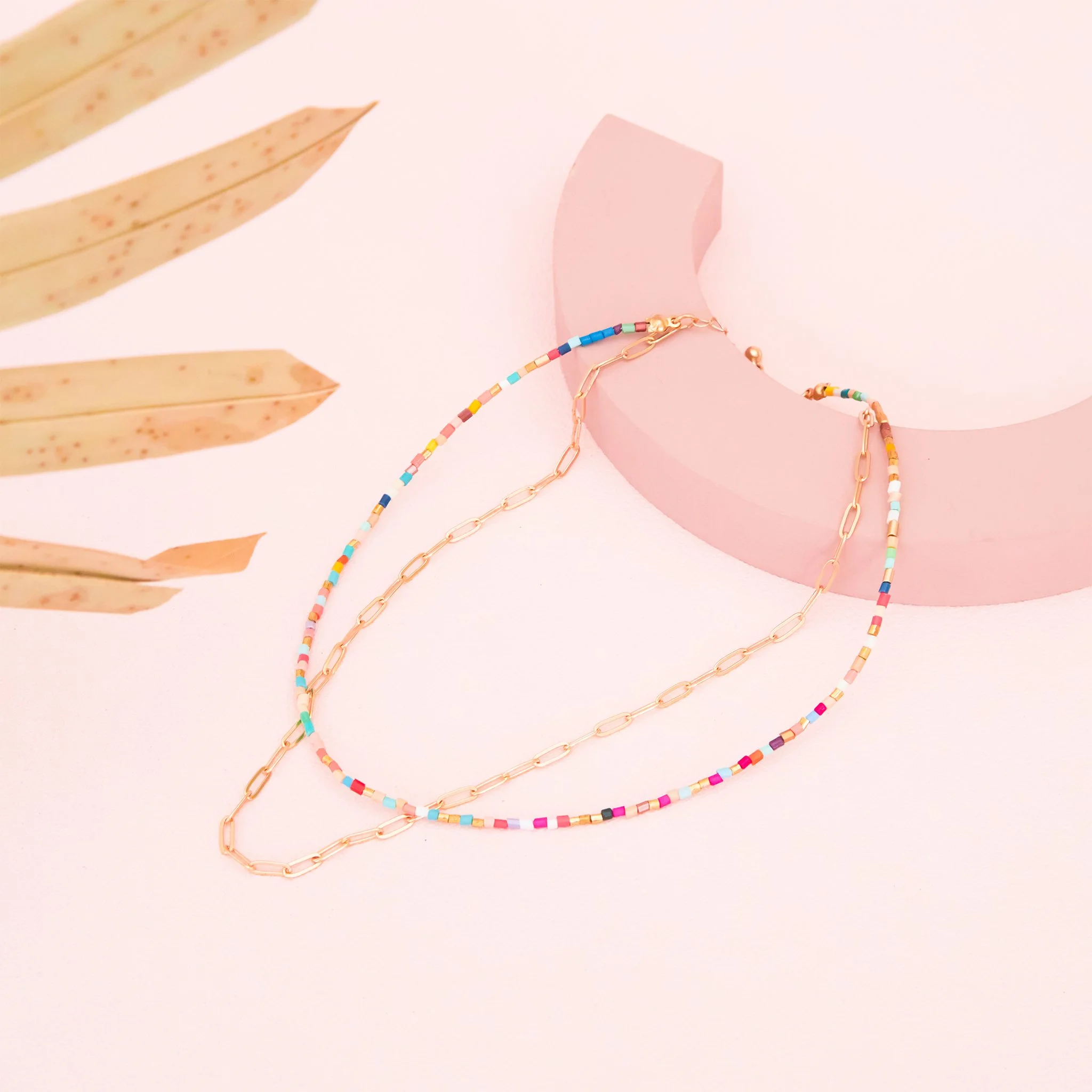 BIRDY_GREY_DOUBLE_CHAIN MULTICOLORED_NECKLACE_SET_GOLD_02.jpg
