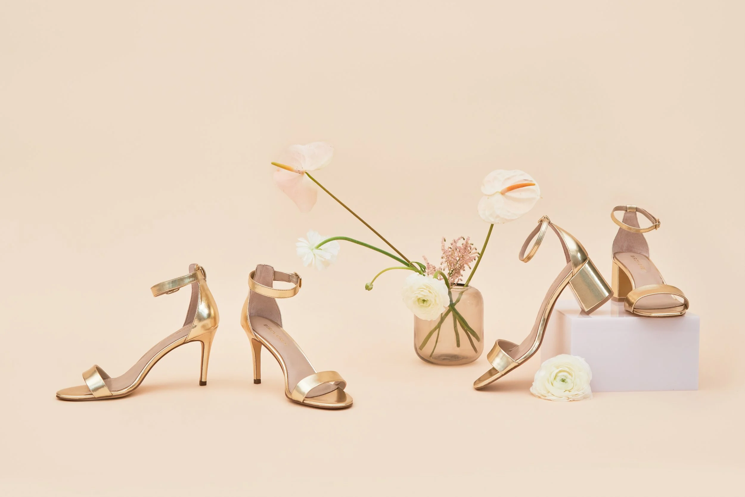 BIRDY GREY_SHOE HERO0299.RT.jpg