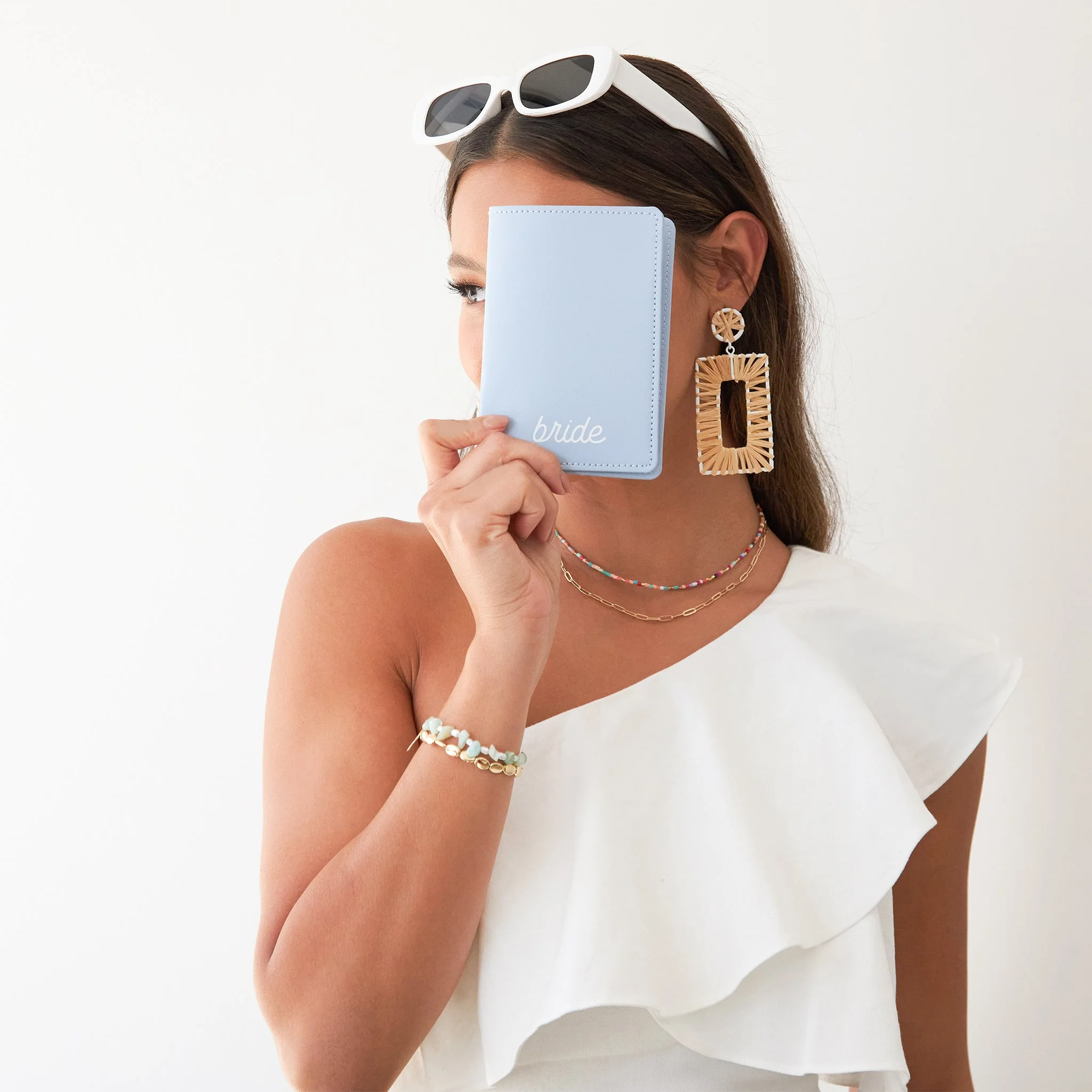 BIRDY GREY_HONEYMOON_JEWELRY_LIFESTYLE_HERO_RT_10.jpg