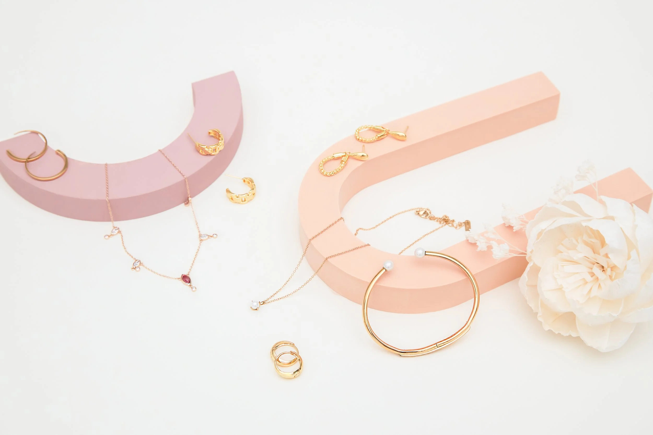 BIRDY_GREY_DROPSHIP_JEWELRY0322.RT.jpg