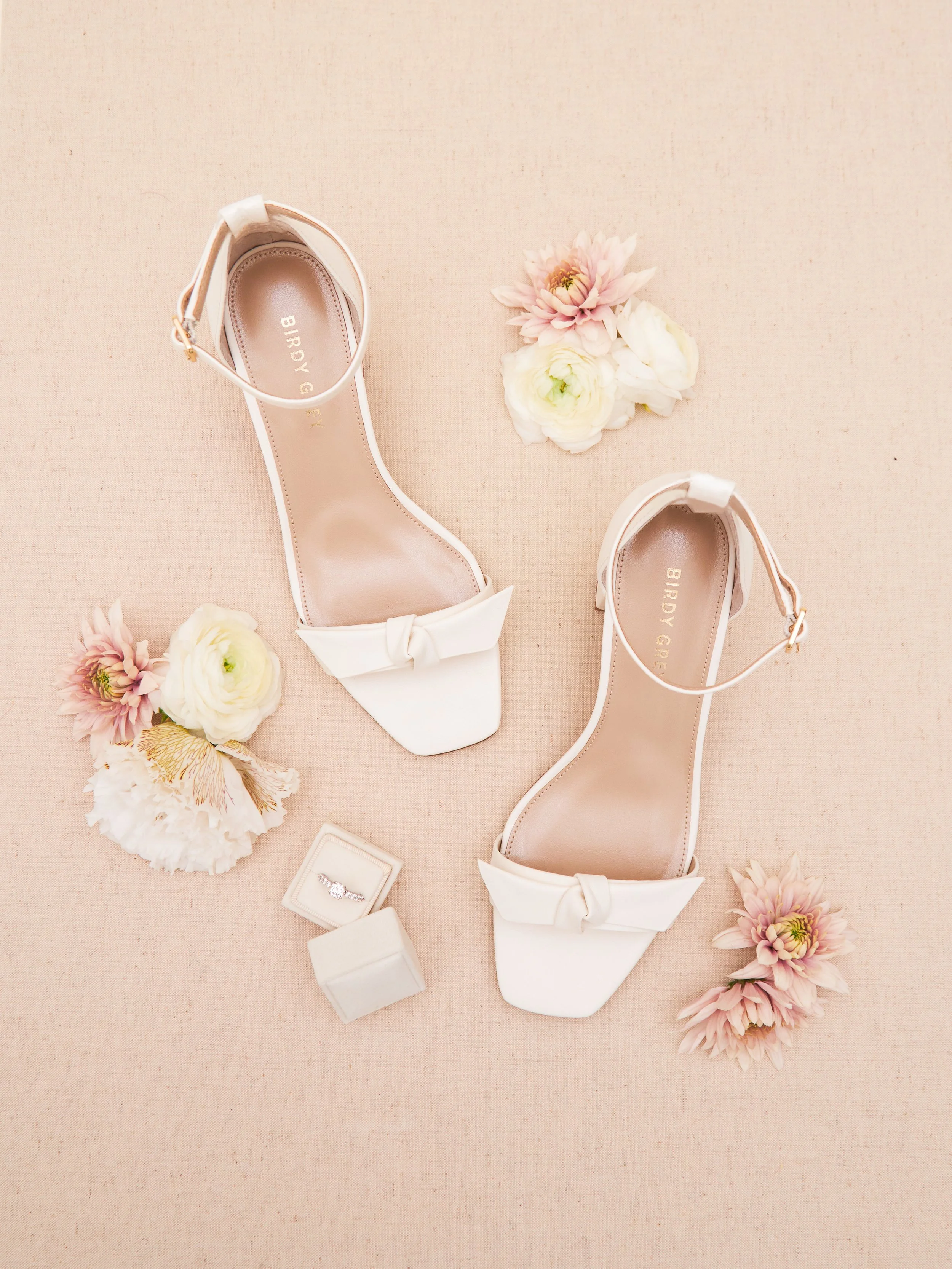 elle_ivory_bridesmaid_shoes_flat_lay_01_rt.jpg