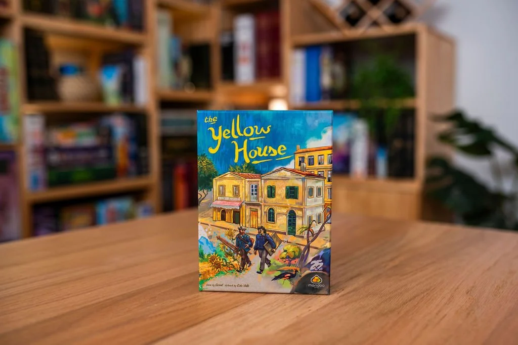25CG_YellowHouse_01.jpg