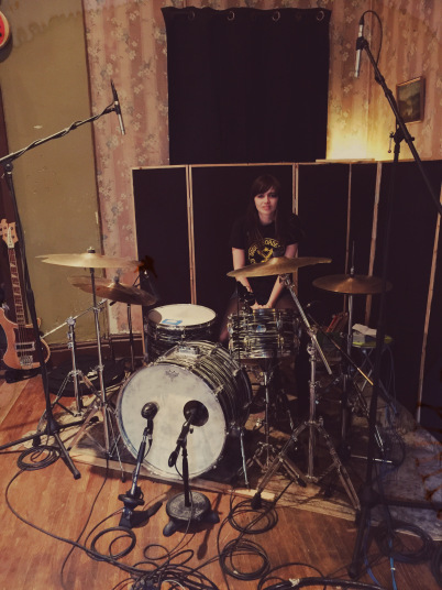 ZOE KISSEL BLOG WRITING MUSIC ON MONDAYS I LISTEN TO the painted dogs recording at the sugar shack