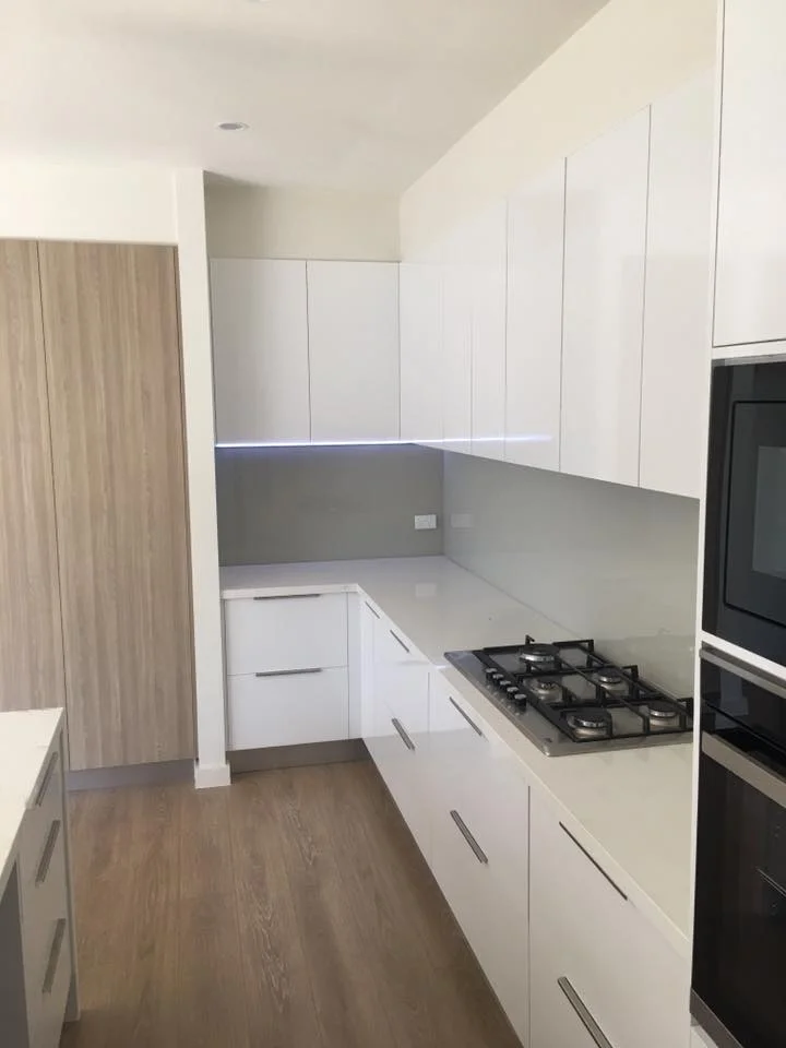 kitchen 2.jpg