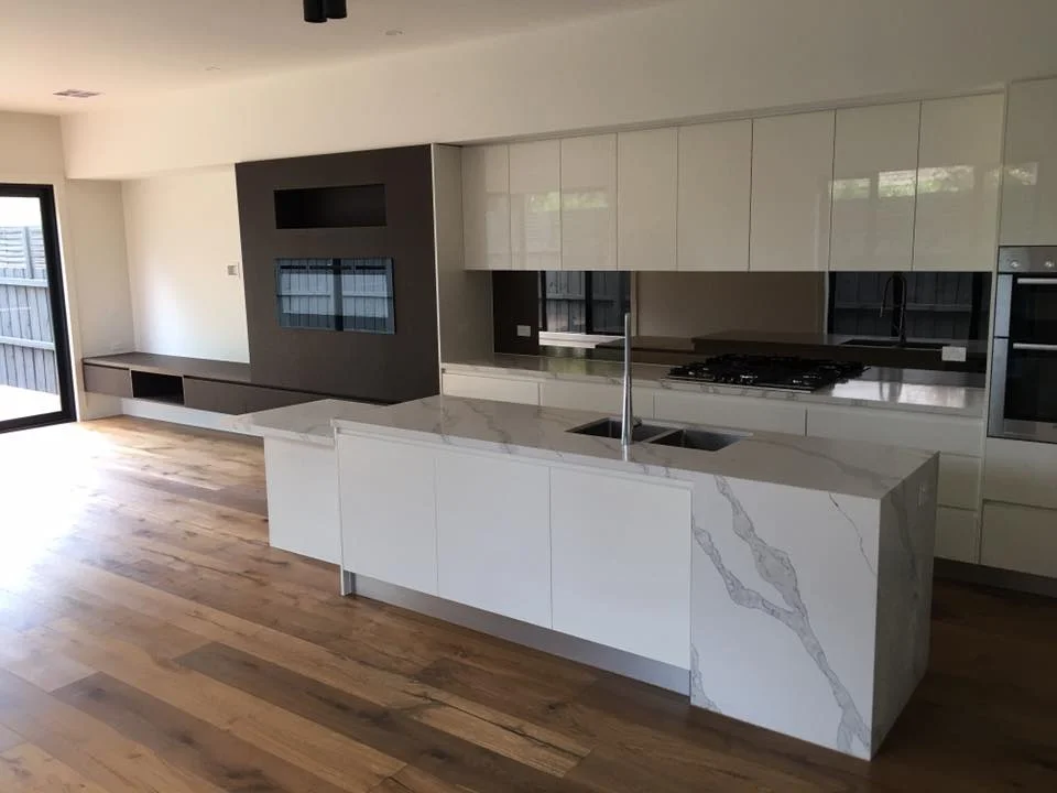 kitchen 13.jpg