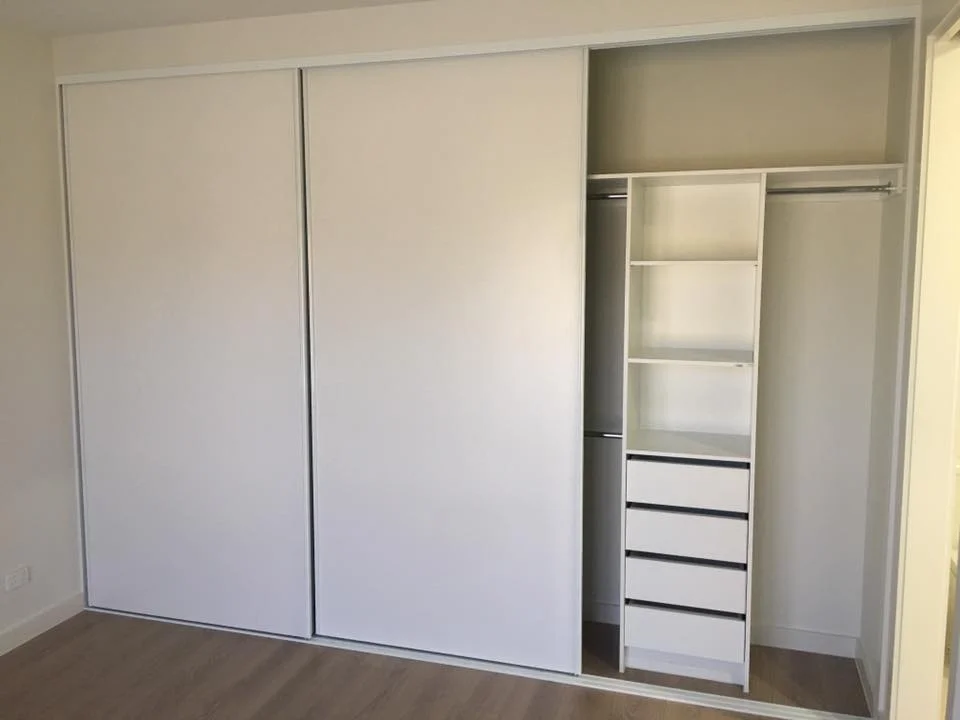 wardrobe 3.jpg