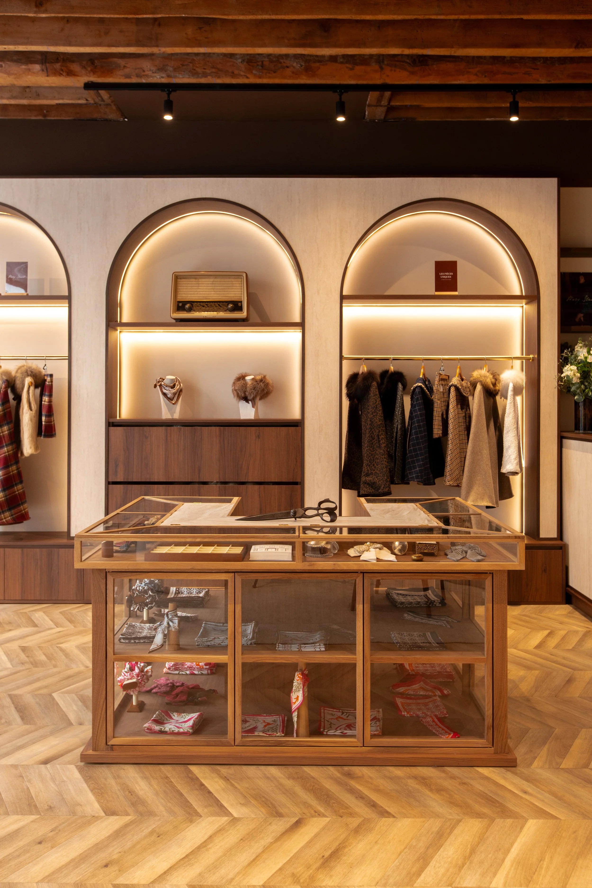 2025.02.12 - LE CARNET D_UNE COUTURIERE-10.jpg