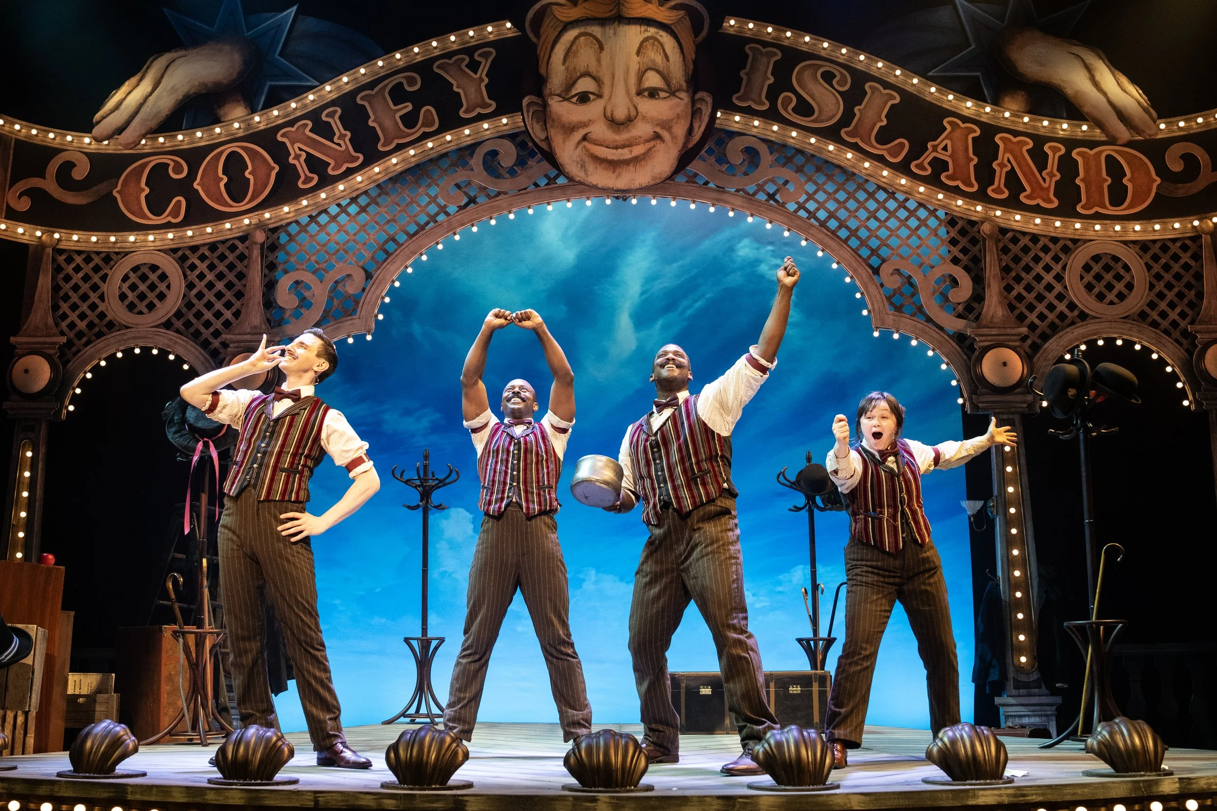 Apple_Boys_0002r (1).jpg