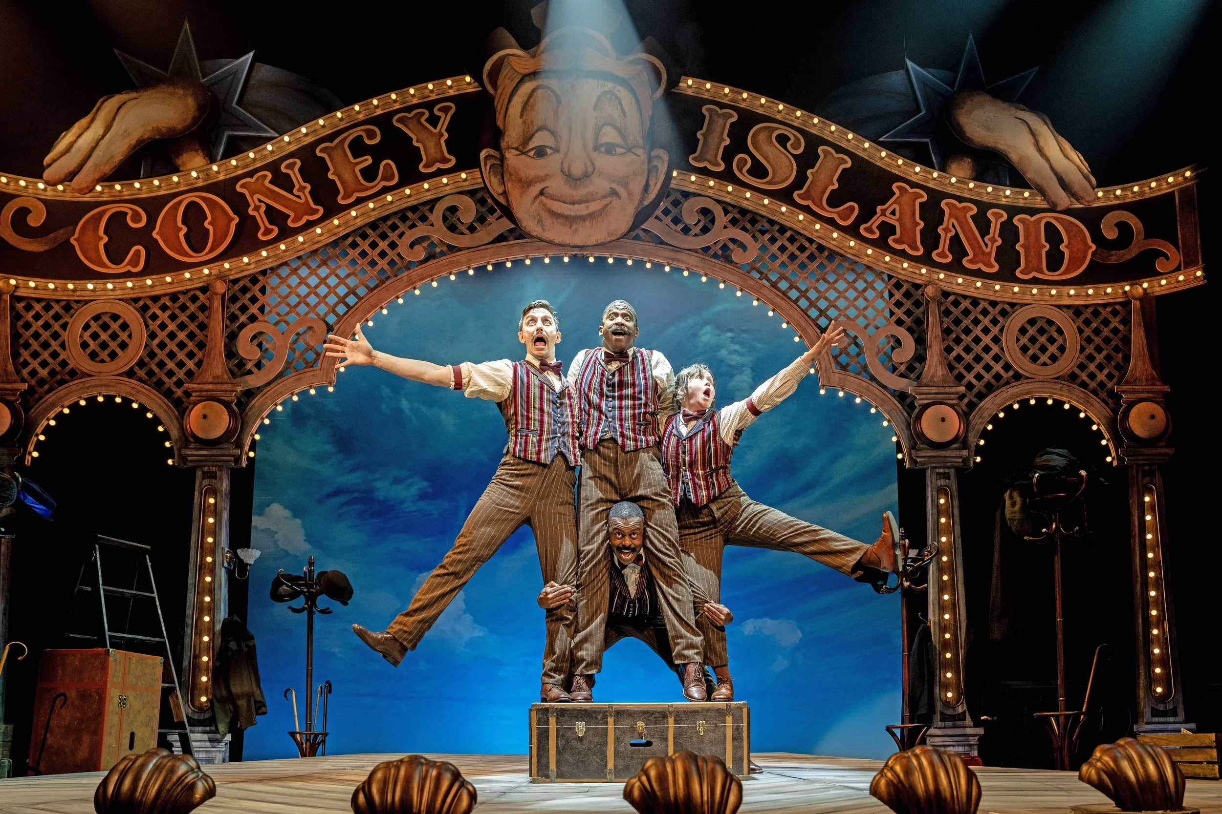 Apple_Boys_0008r (1).jpg