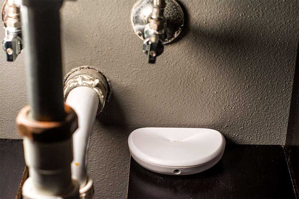 leakdetector-bathroomsink.jpg