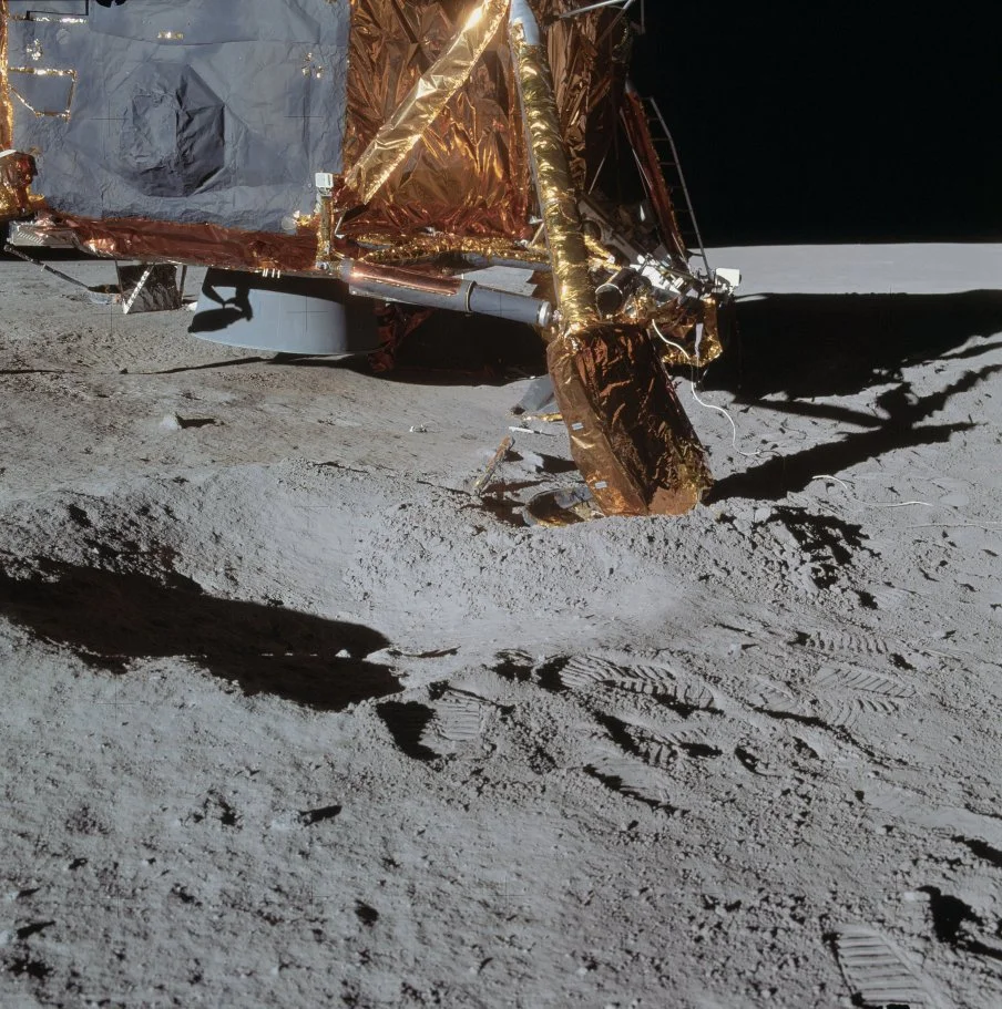 Crater alunizaje.jpg